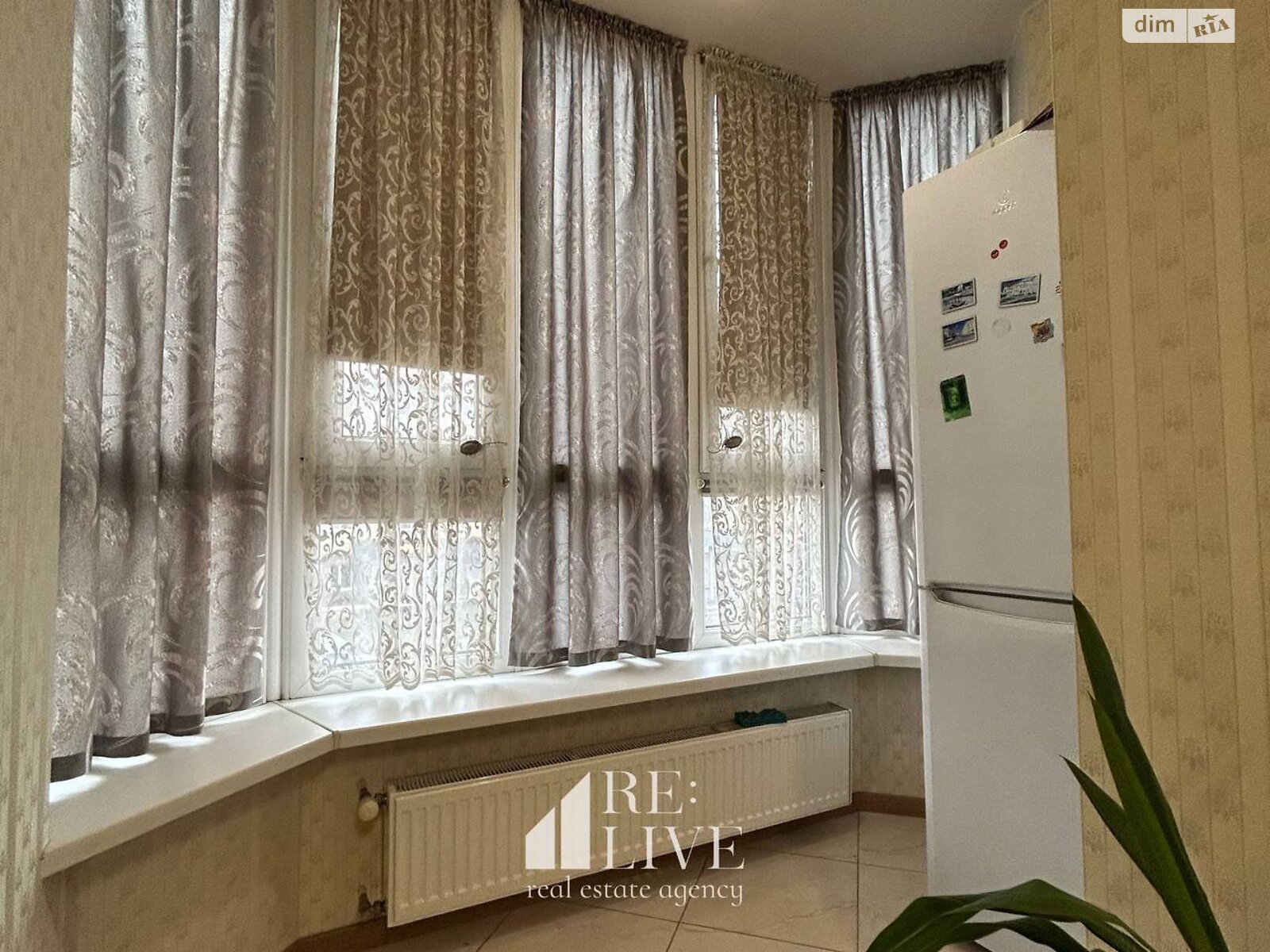 однокімнатна квартира в Луцьку, район Центр, на вул. Задворецька 1А в довготривалу оренду помісячно фото 1 однокімнатна квартира в Луцьку, район Центр, на вул. Задворецька 1А в довготривалу оренду помісячно фото 1