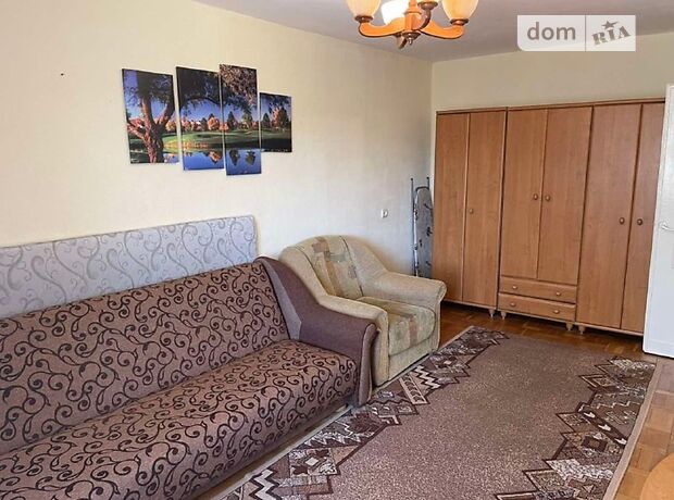 однокомнатная квартира с мебелью в Луцке, район Центр, на просп. Грушевского Президента 3, кв. 7, в аренду на долгий срок помесячно фото 1 однокомнатная квартира с мебелью в Луцке, район Центр, на просп. Грушевского Президента 3, кв. 7, в аренду на долгий срок помесячно фото 1