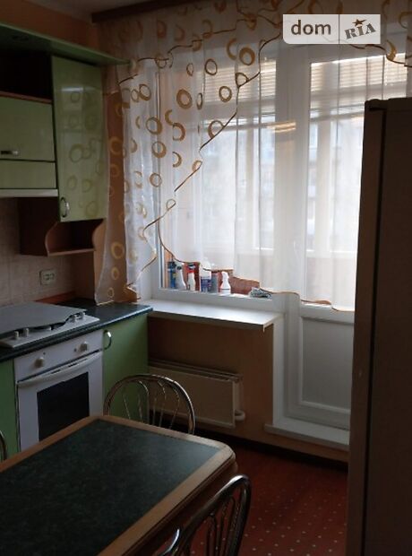 двухкомнатная квартира в Луцке, район Центр, на Г.Артемовського в аренду на долгий срок помесячно фото 1
