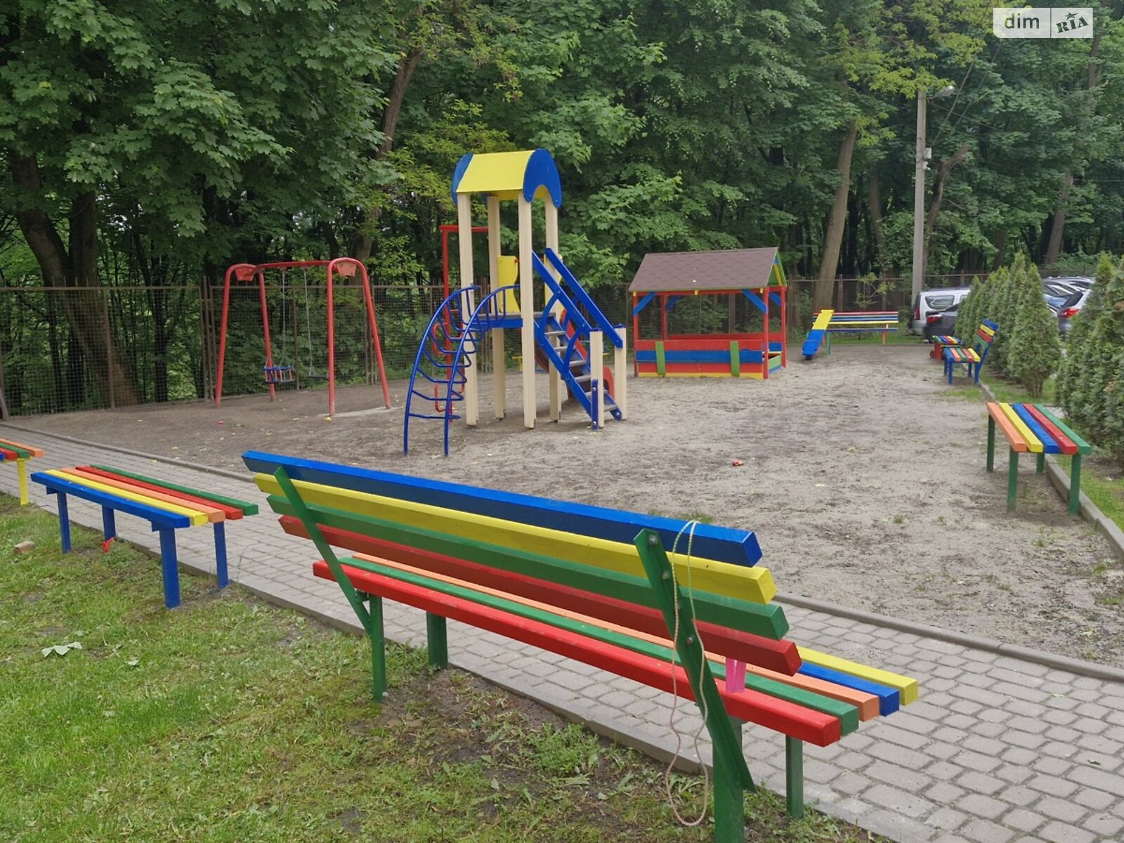 двухкомнатная квартира в Львове, район Батальная, на ул. Жасминовая в аренду на долгий срок помесячно фото 1 двухкомнатная квартира в Львове, район Батальная, на ул. Жасминовая в аренду на долгий срок помесячно фото 1