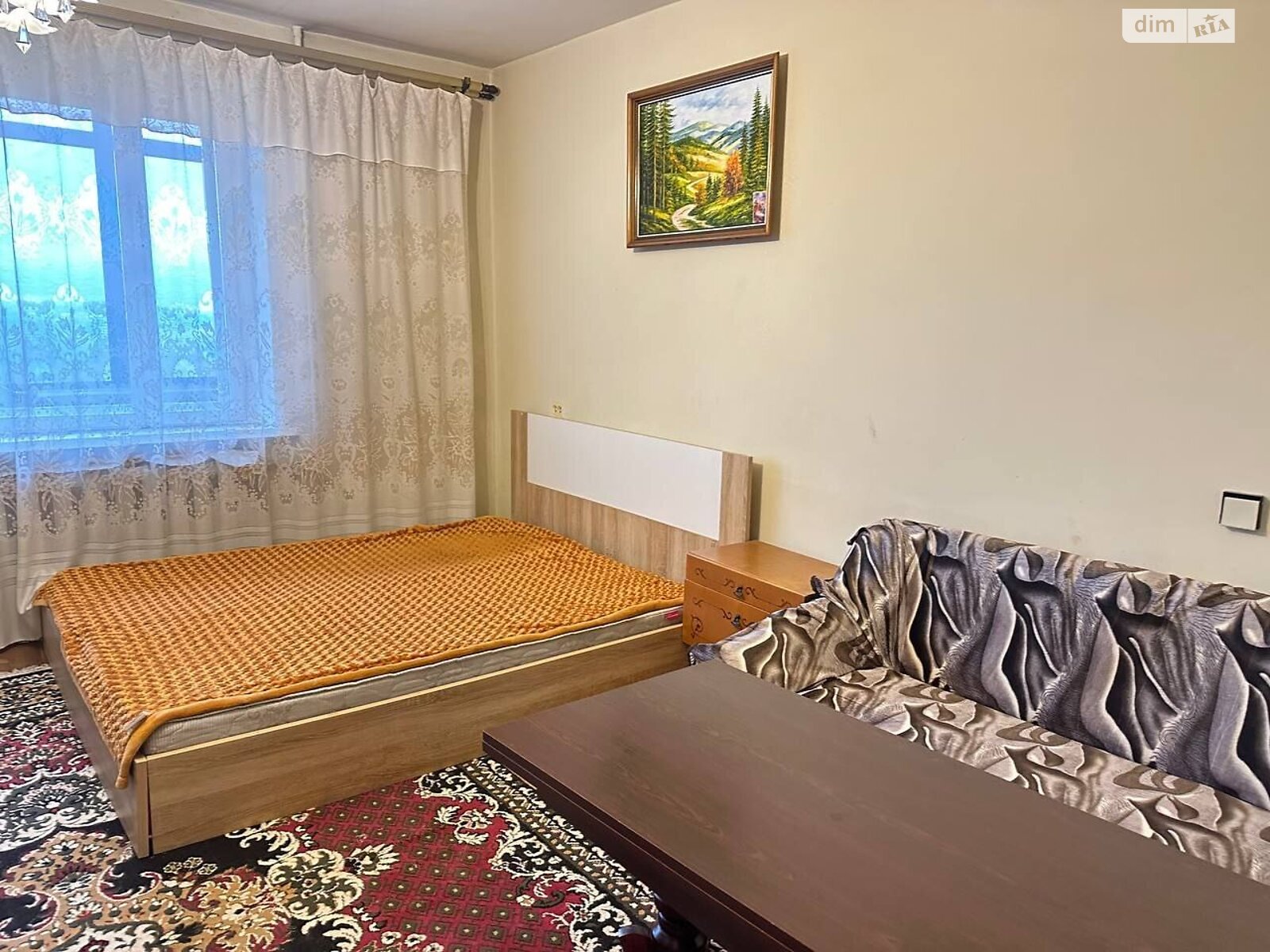 трикімнатна квартира в Львові, район Батальна, на вул. Лисеницька 1 в довготривалу оренду помісячно фото 1