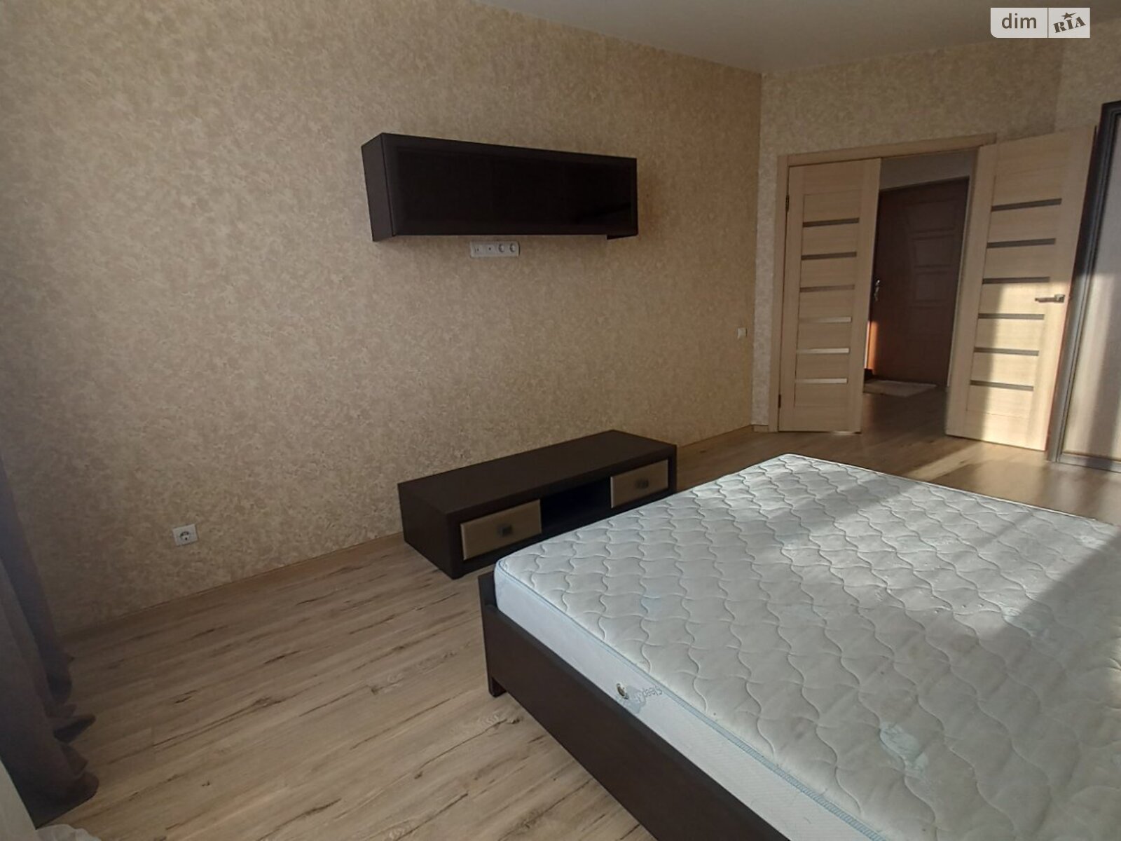 однокімнатна квартира з ремонтом в Львові, район Батальна, на вул. Зелена 115Д в довготривалу оренду помісячно фото 1 однокімнатна квартира з ремонтом в Львові, район Батальна, на вул. Зелена 115Д в довготривалу оренду помісячно фото 1