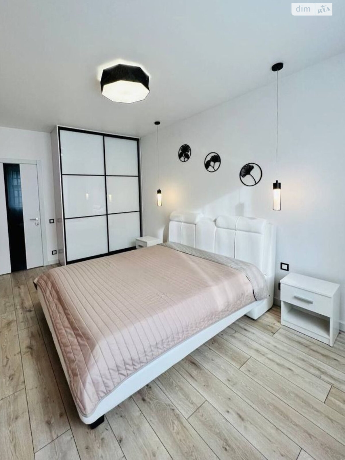 однокомнатная квартира в Львове, район Боднаровка, на ул. Франциска Скорини 42 в аренду на долгий срок помесячно фото 1 однокомнатная квартира в Львове, район Боднаровка, на ул. Франциска Скорини 42 в аренду на долгий срок помесячно фото 1