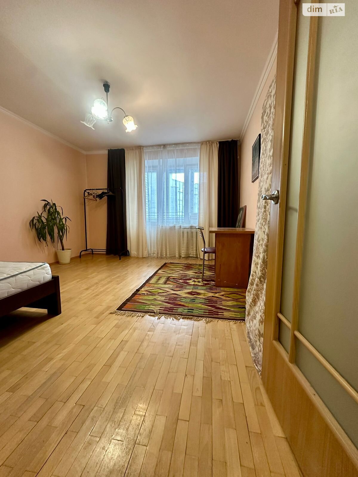 однокомнатная квартира в Львове, район Боднаровка, на ул. Франциска Скорини 40 в аренду на долгий срок помесячно фото 1 однокомнатная квартира в Львове, район Боднаровка, на ул. Франциска Скорини 40 в аренду на долгий срок помесячно фото 1