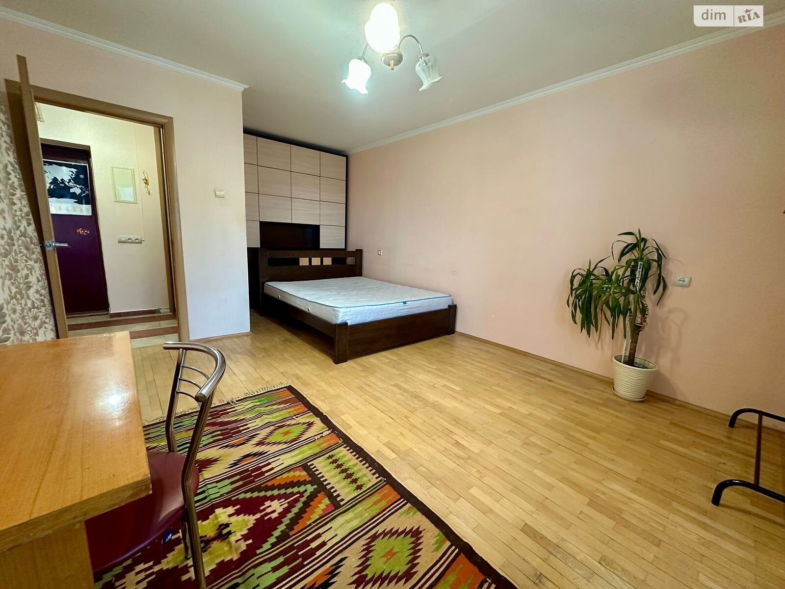 однокомнатная квартира в Львове, район Боднаровка, на ул. Франциска Скорини 40 в аренду на долгий срок помесячно фото 1 однокомнатная квартира в Львове, район Боднаровка, на ул. Франциска Скорини 40 в аренду на долгий срок помесячно фото 1