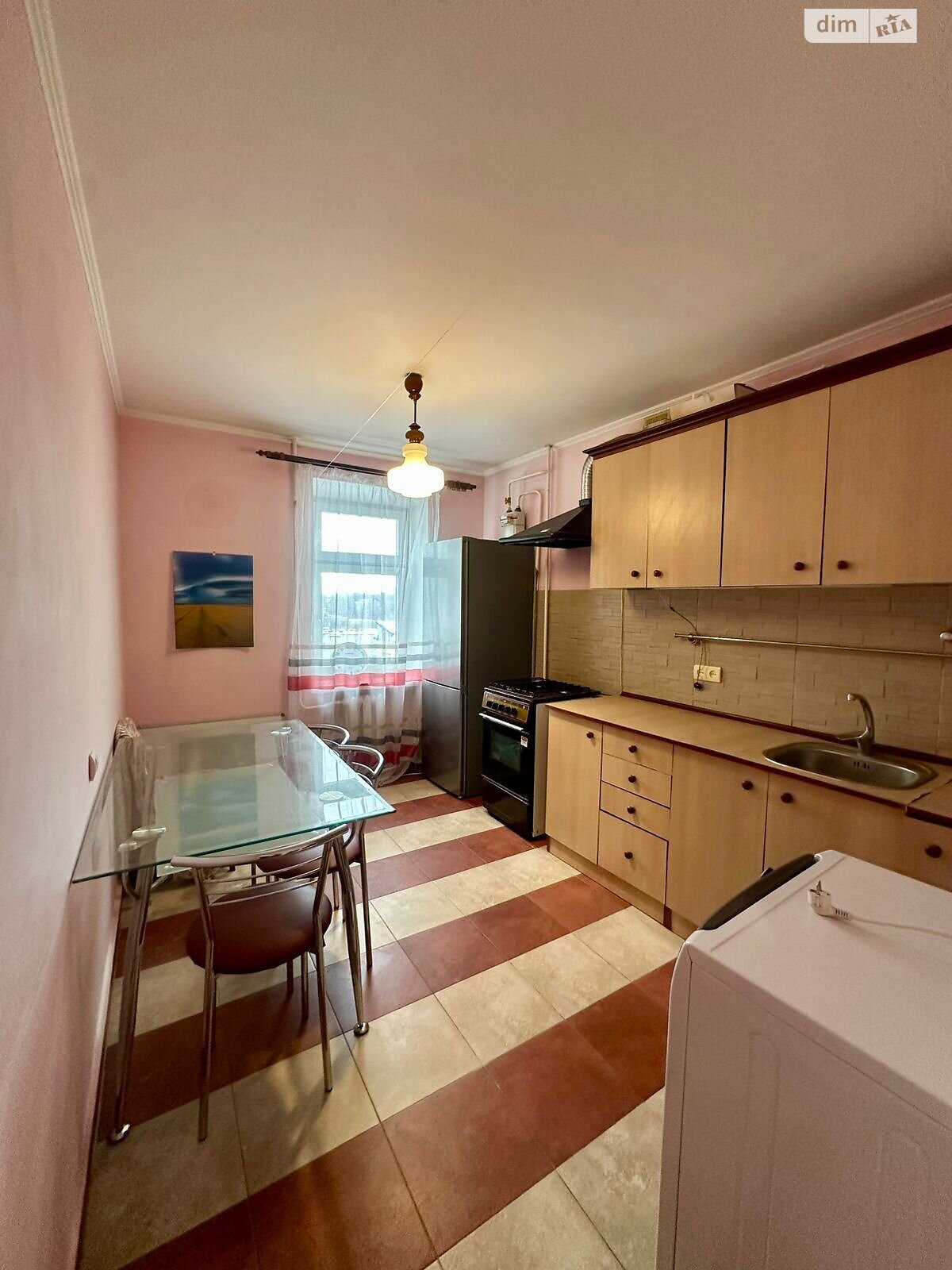 однокомнатная квартира в Львове, район Боднаровка, на ул. Франциска Скорини 40 в аренду на долгий срок помесячно фото 1 однокомнатная квартира в Львове, район Боднаровка, на ул. Франциска Скорини 40 в аренду на долгий срок помесячно фото 1