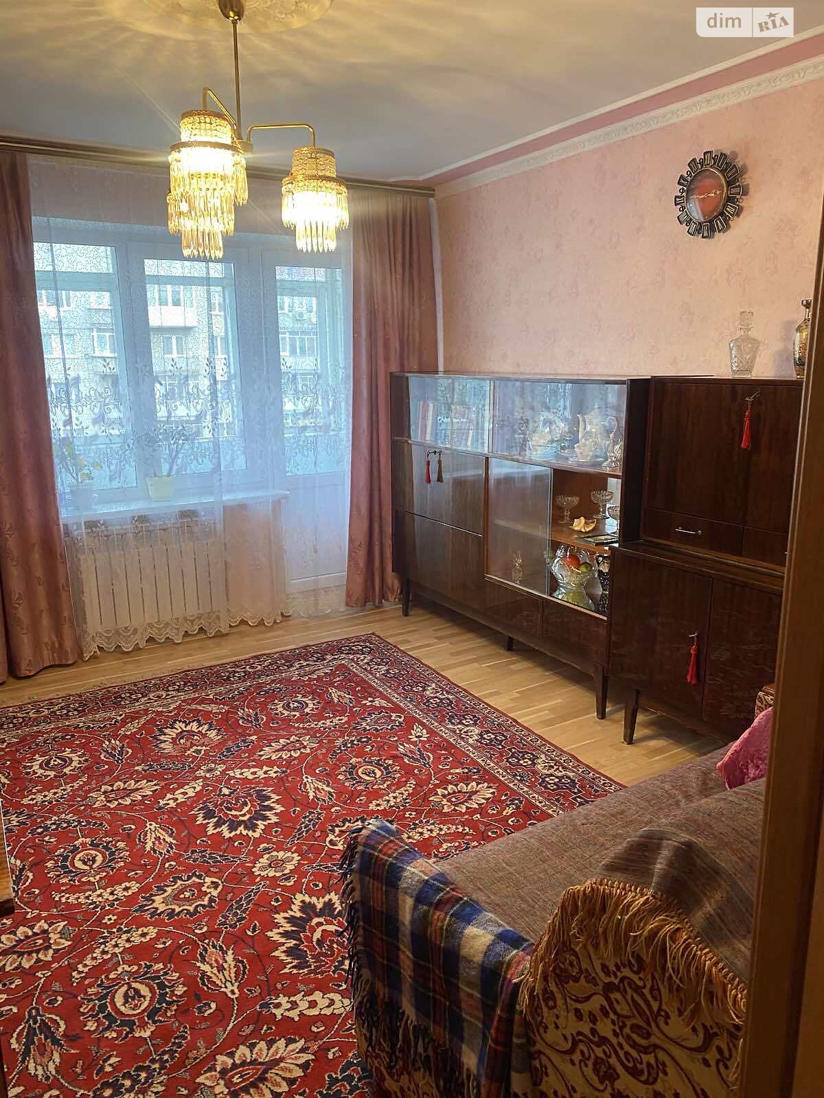 трехкомнатная квартира в Львове, район Боднаровка, на ул. Стрыйская 101 в аренду на долгий срок помесячно фото 1 трехкомнатная квартира в Львове, район Боднаровка, на ул. Стрыйская 101 в аренду на долгий срок помесячно фото 1