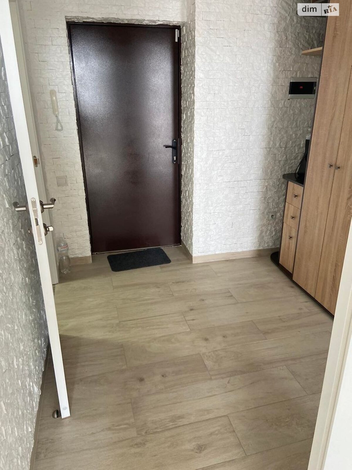 однокімнатна квартира в Львові, район Боднарівка, на вул. Стрийська 111Е в довготривалу оренду помісячно фото 1 однокімнатна квартира в Львові, район Боднарівка, на вул. Стрийська 111Е в довготривалу оренду помісячно фото 1