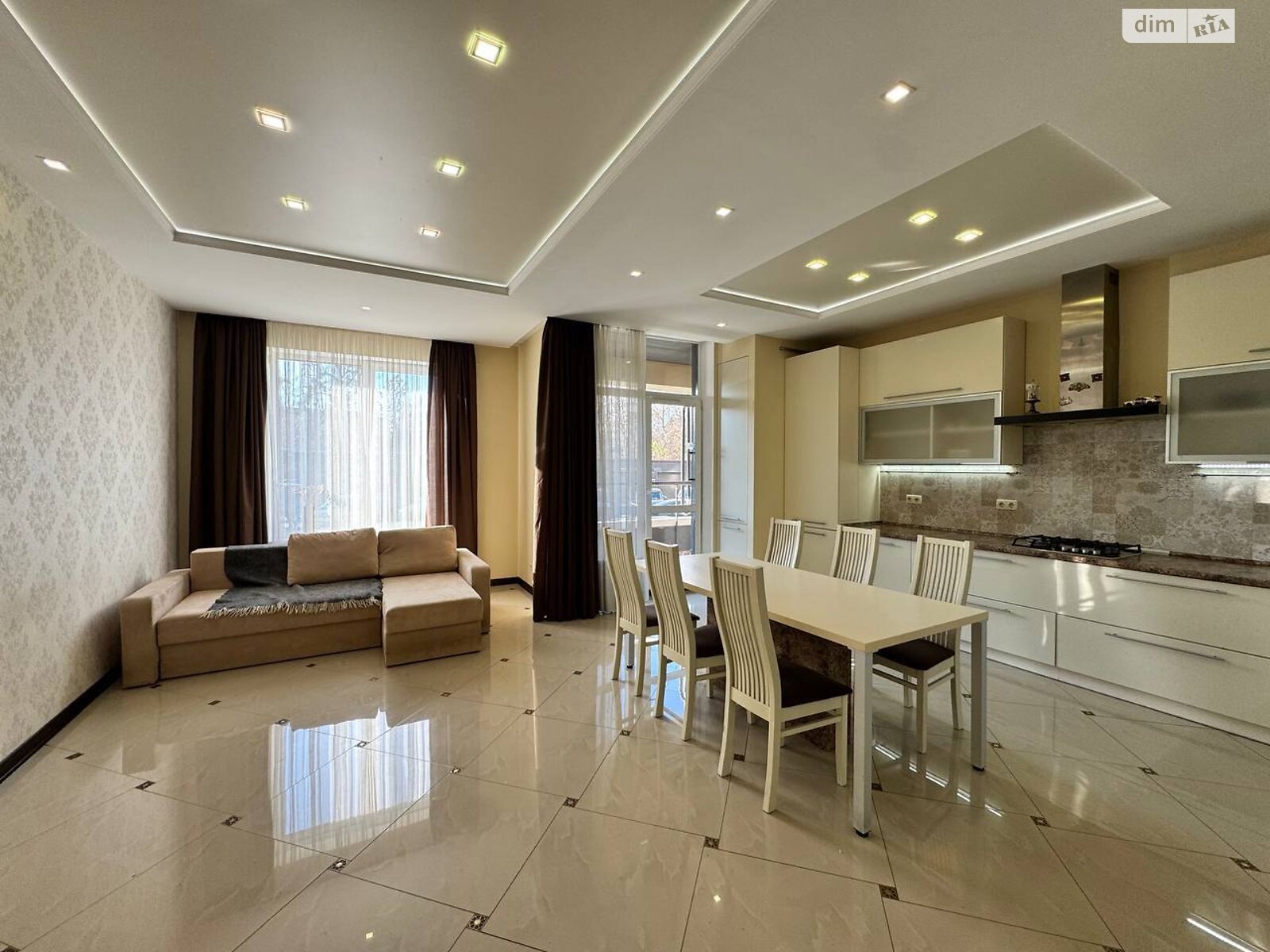 двухкомнатная квартира в Львове, район Богдановка, на ул. Пороховая в аренду на долгий срок помесячно фото 1 двухкомнатная квартира в Львове, район Богдановка, на ул. Пороховая в аренду на долгий срок помесячно фото 1