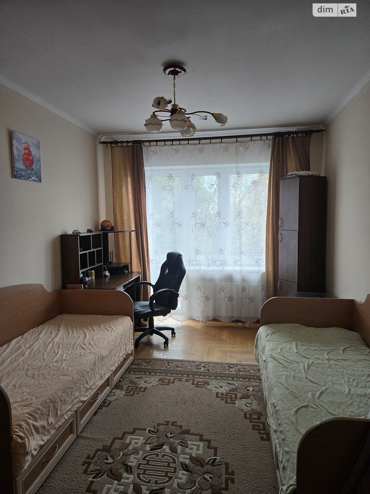 трехкомнатная квартира в Львове, район Франковский, на ул. Андрея Мельника 1 в аренду на долгий срок помесячно фото 1 трехкомнатная квартира в Львове, район Франковский, на ул. Андрея Мельника 1 в аренду на долгий срок помесячно фото 1