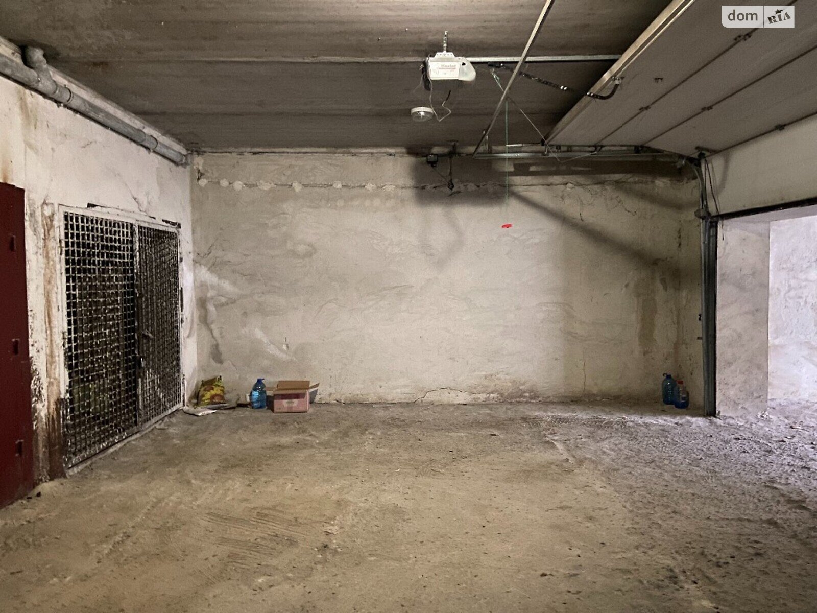 трехкомнатная квартира в Львове, район Франковский, на ул. Рудницкого Академика 21 в аренду на долгий срок помесячно фото 1