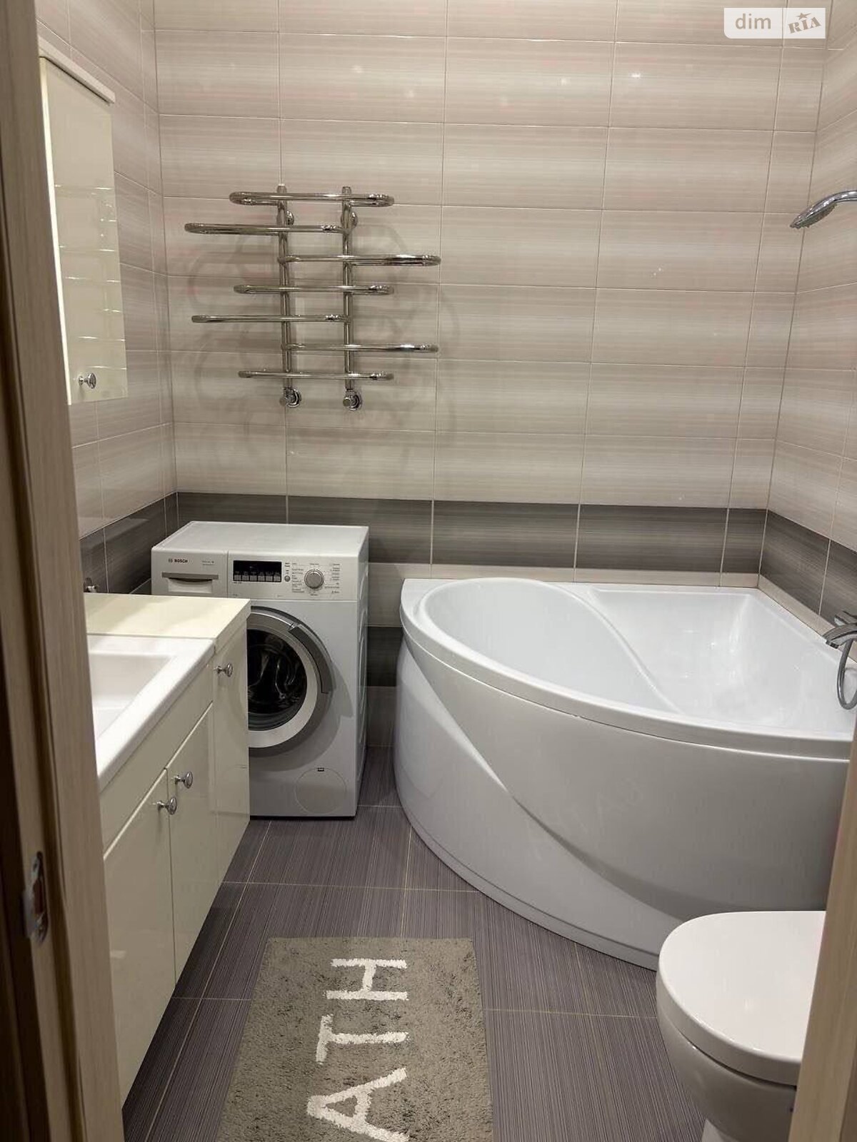 двухкомнатная квартира в Львове, район Франковский, на ул. Генерала Тараса Чупринки 21 в аренду на долгий срок помесячно фото 1 двухкомнатная квартира в Львове, район Франковский, на ул. Генерала Тараса Чупринки 21 в аренду на долгий срок помесячно фото 1