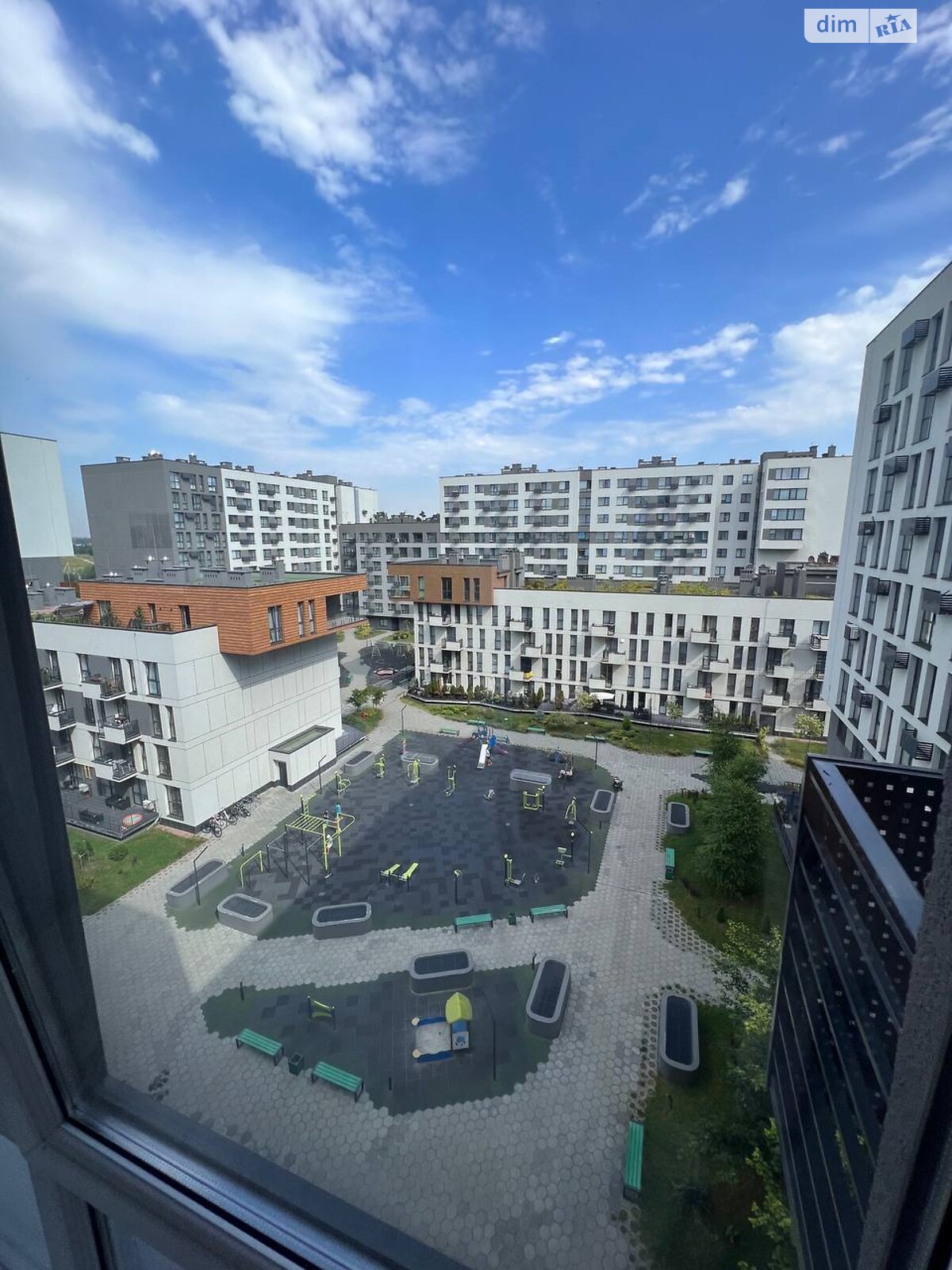 однокомнатная квартира в Львове, район Франковский, на ул. Кульпарковская 226К в аренду на долгий срок помесячно фото 1 однокомнатная квартира в Львове, район Франковский, на ул. Кульпарковская 226К в аренду на долгий срок помесячно фото 1