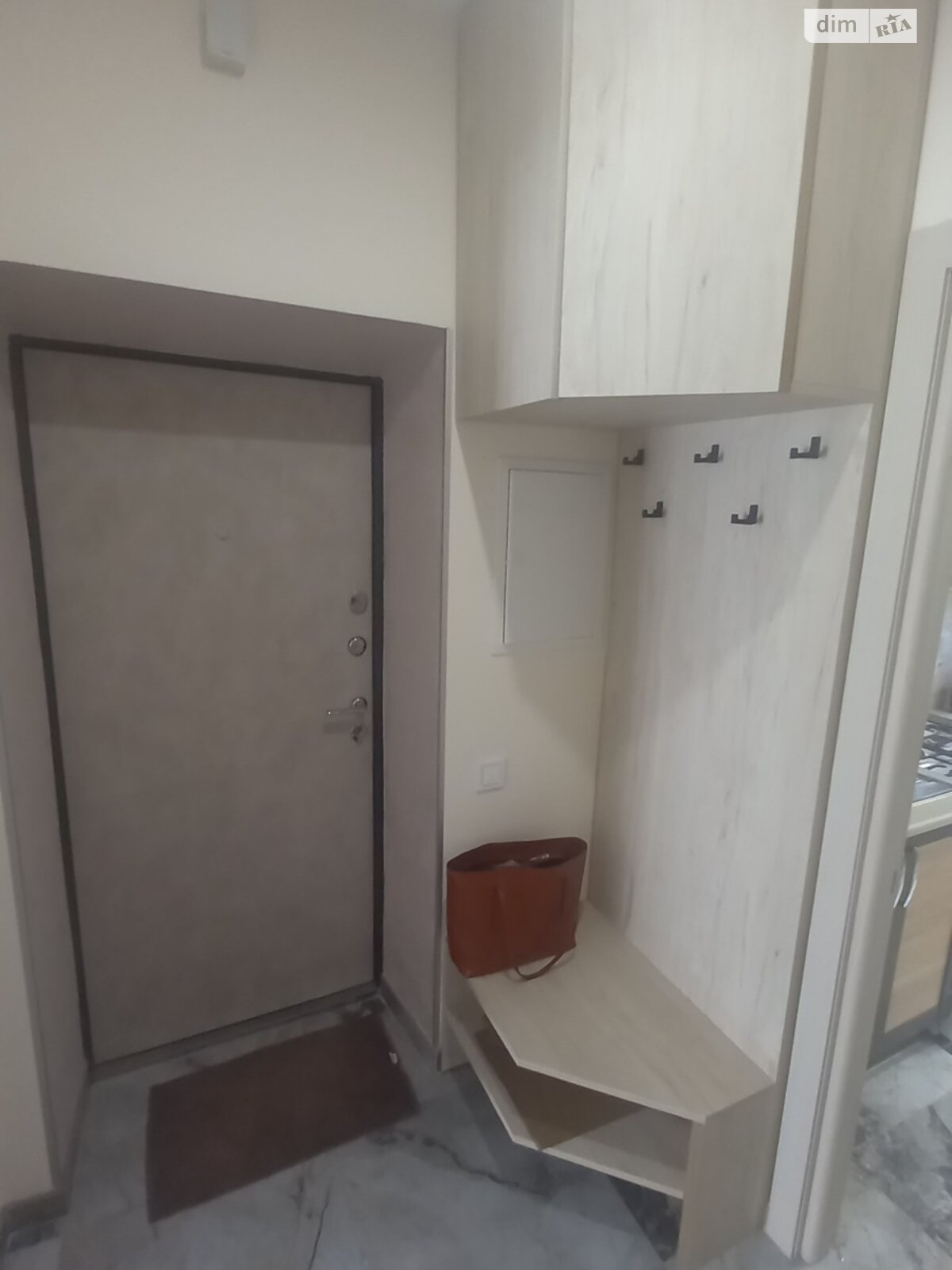 однокомнатная квартира в Львове, район Франковский, на ул. Повстанческая 15 в аренду на долгий срок помесячно фото 1 однокомнатная квартира в Львове, район Франковский, на ул. Повстанческая 15 в аренду на долгий срок помесячно фото 1