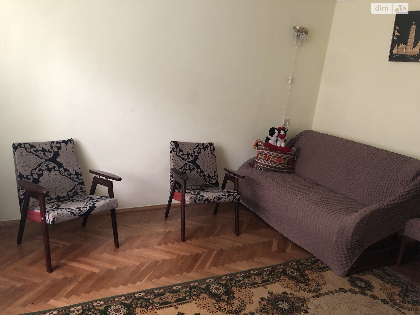 трехкомнатная квартира в Львове, район Франковский, на ул. Сергея Ефремова 79 в аренду на долгий срок помесячно фото 1 трехкомнатная квартира в Львове, район Франковский, на ул. Сергея Ефремова 79 в аренду на долгий срок помесячно фото 1