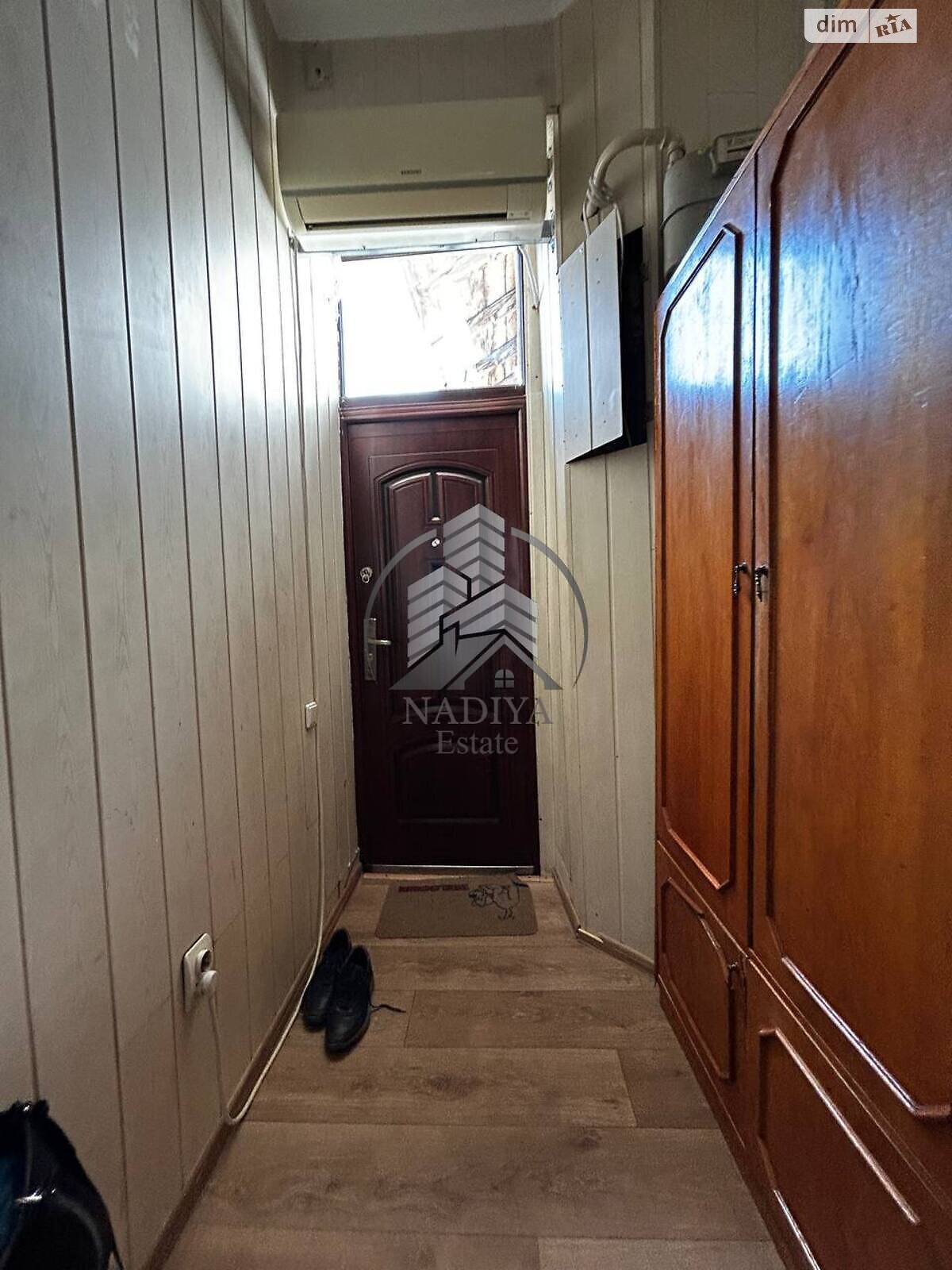 трехкомнатная квартира в Львове, район Галицкий, на ул. Гнатюка Академика в аренду на долгий срок помесячно фото 1 трехкомнатная квартира в Львове, район Галицкий, на ул. Гнатюка Академика в аренду на долгий срок помесячно фото 1