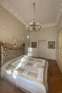 трехкомнатная квартира с мебелью в Львове, район Галицкий, на ул. Гоголя 7 в аренду на долгий срок помесячно фото 2