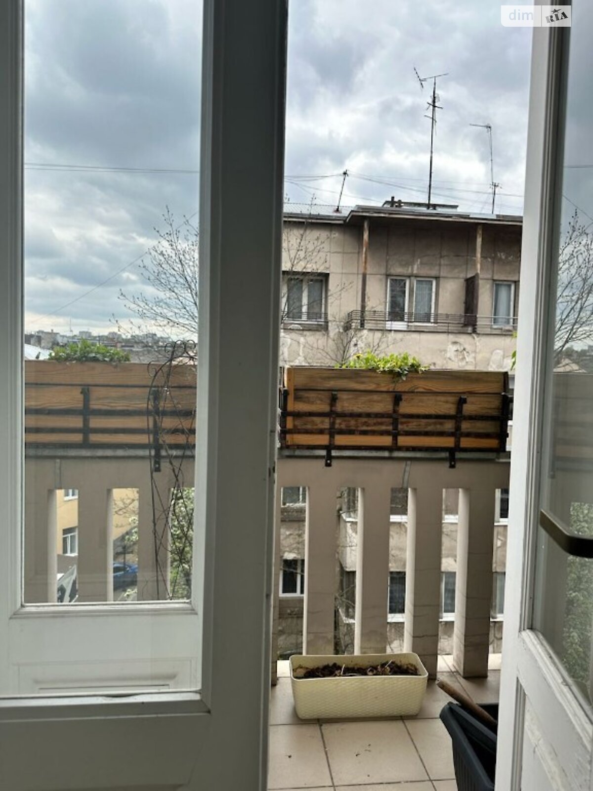 двухкомнатная квартира с мебелью в Львове, район Галицкий, на ул. Игоря Билозира 4 в аренду на долгий срок помесячно фото 1