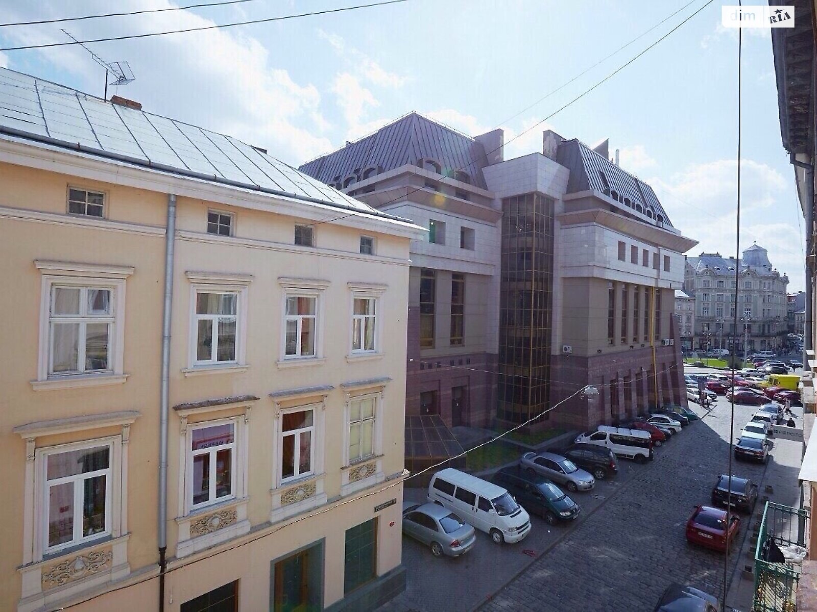 двухкомнатная квартира в Львове, район Галицкий, на ул. Рогатинцев Братьев 7 в аренду на долгий срок помесячно фото 1