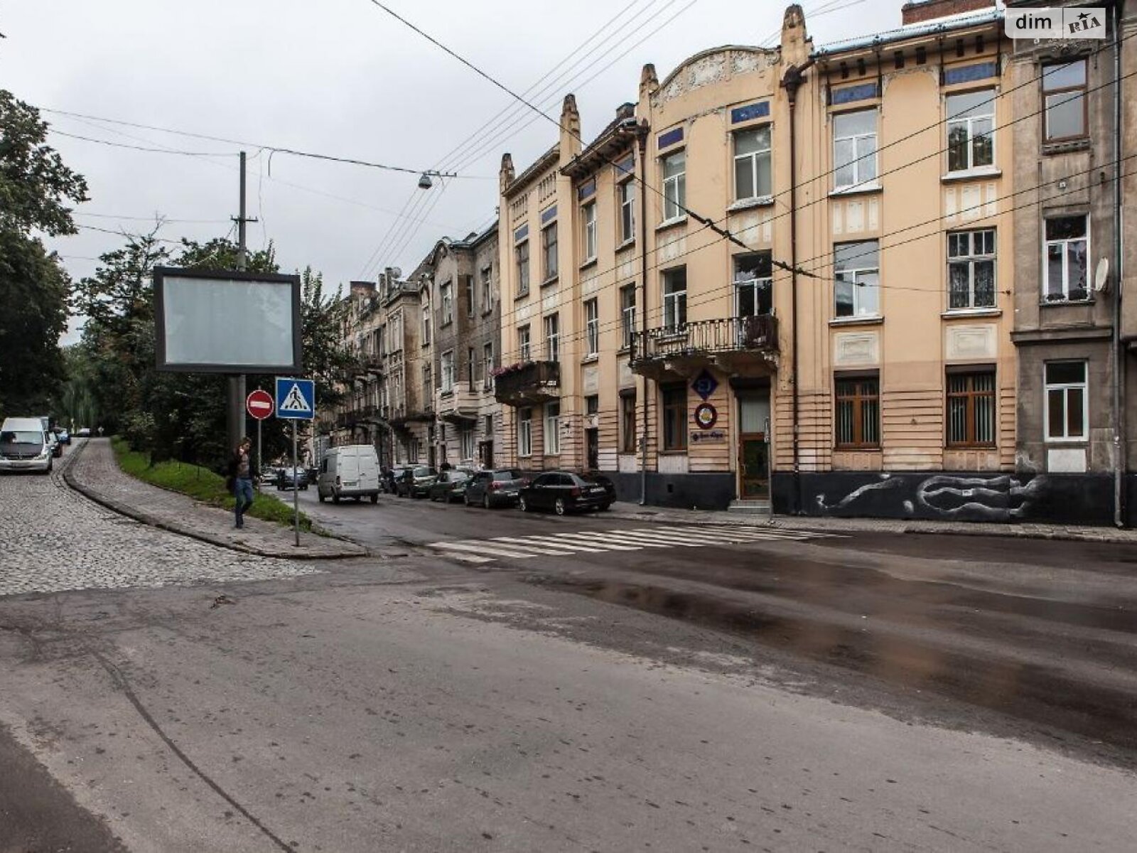 однокомнатная квартира с ремонтом в Львове, район Галицкий, на ул. Руставели Шота в аренду на долгий срок помесячно фото 1