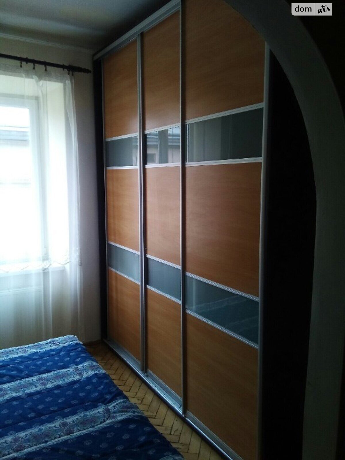 двухкомнатная квартира с мебелью в Львове, район Галицкий, на пл. Рынок в аренду на долгий срок помесячно фото 1