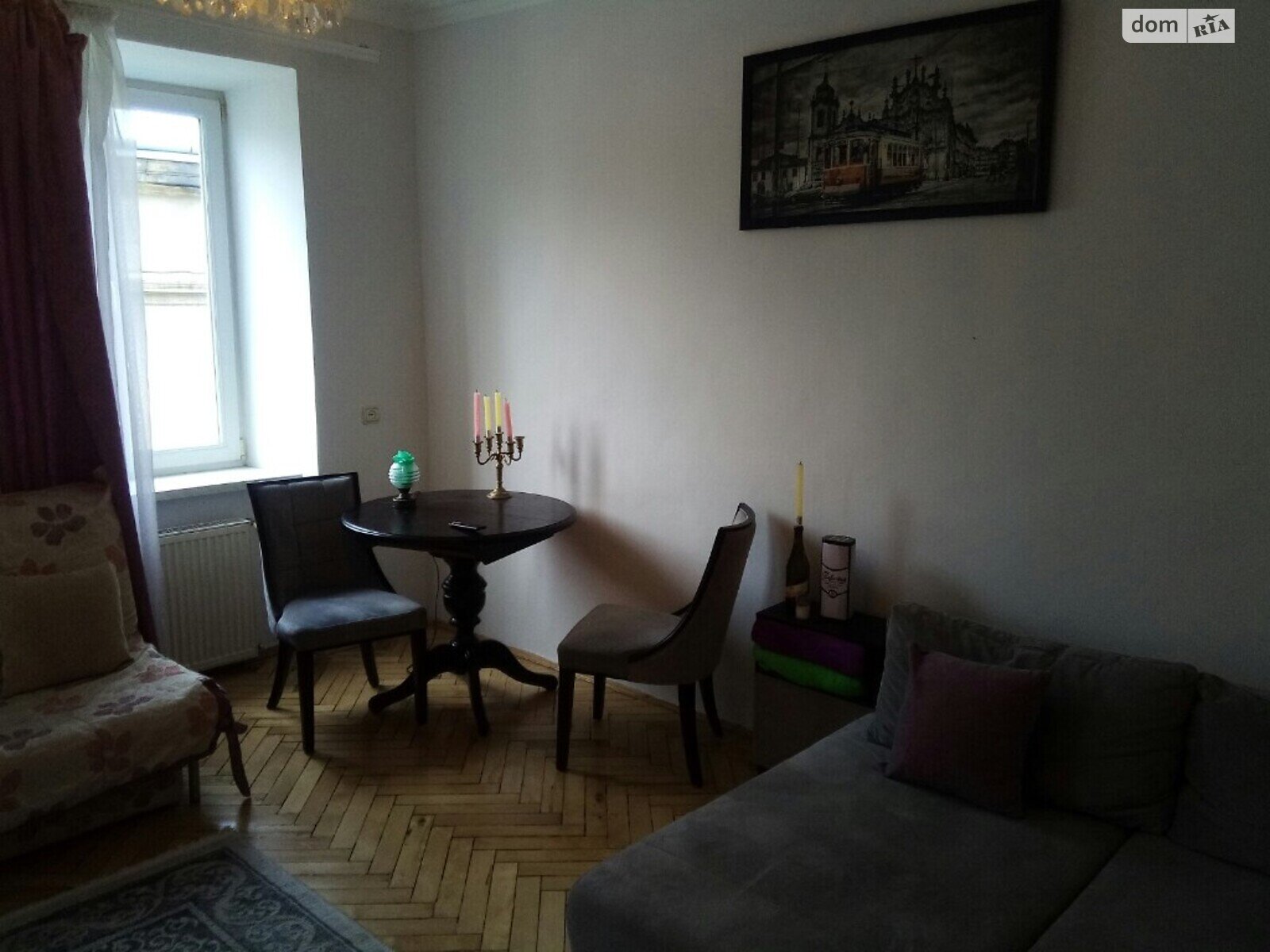 двухкомнатная квартира с мебелью в Львове, район Галицкий, на пл. Рынок в аренду на долгий срок помесячно фото 1