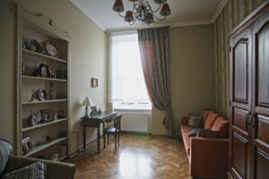 трехкомнатная квартира в Львове, район Галицкий, на ул. Словацкого 18 в аренду на долгий срок помесячно фото 2