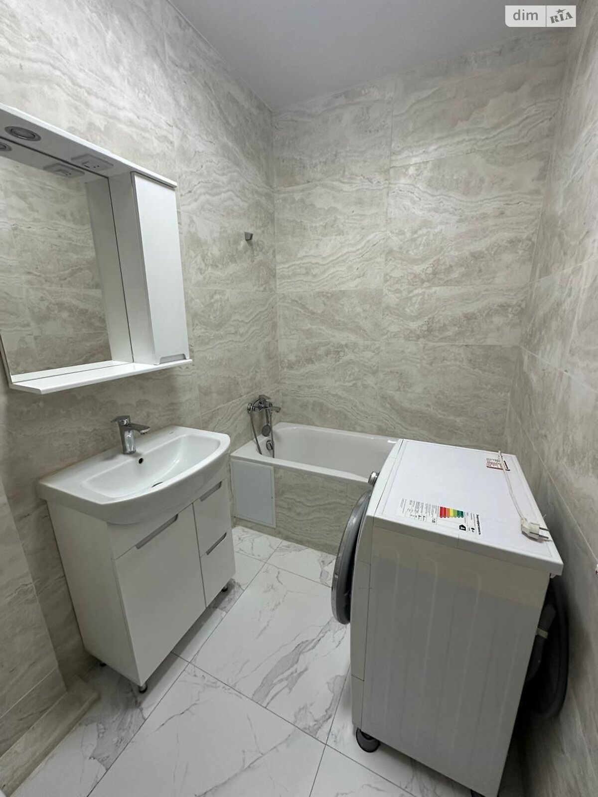 однокімнатна квартира з меблями в Львові, район Голоско, на вул. Малоголосківська в довготривалу оренду помісячно фото 1