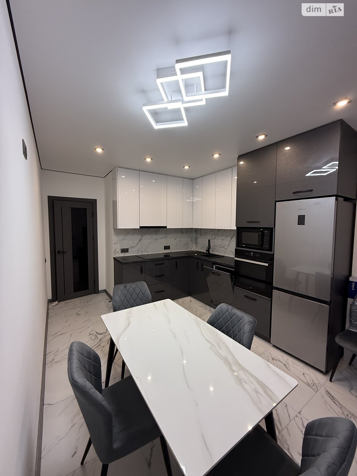 однокімнатна квартира в Львові, район Голоско, на вул. На Нивах в довготривалу оренду помісячно фото 1 однокімнатна квартира в Львові, район Голоско, на вул. На Нивах в довготривалу оренду помісячно фото 1