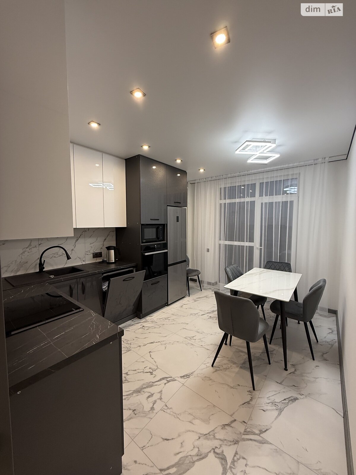 однокімнатна квартира в Львові, район Голоско, на вул. На Нивах в довготривалу оренду помісячно фото 1 однокімнатна квартира в Львові, район Голоско, на вул. На Нивах в довготривалу оренду помісячно фото 1