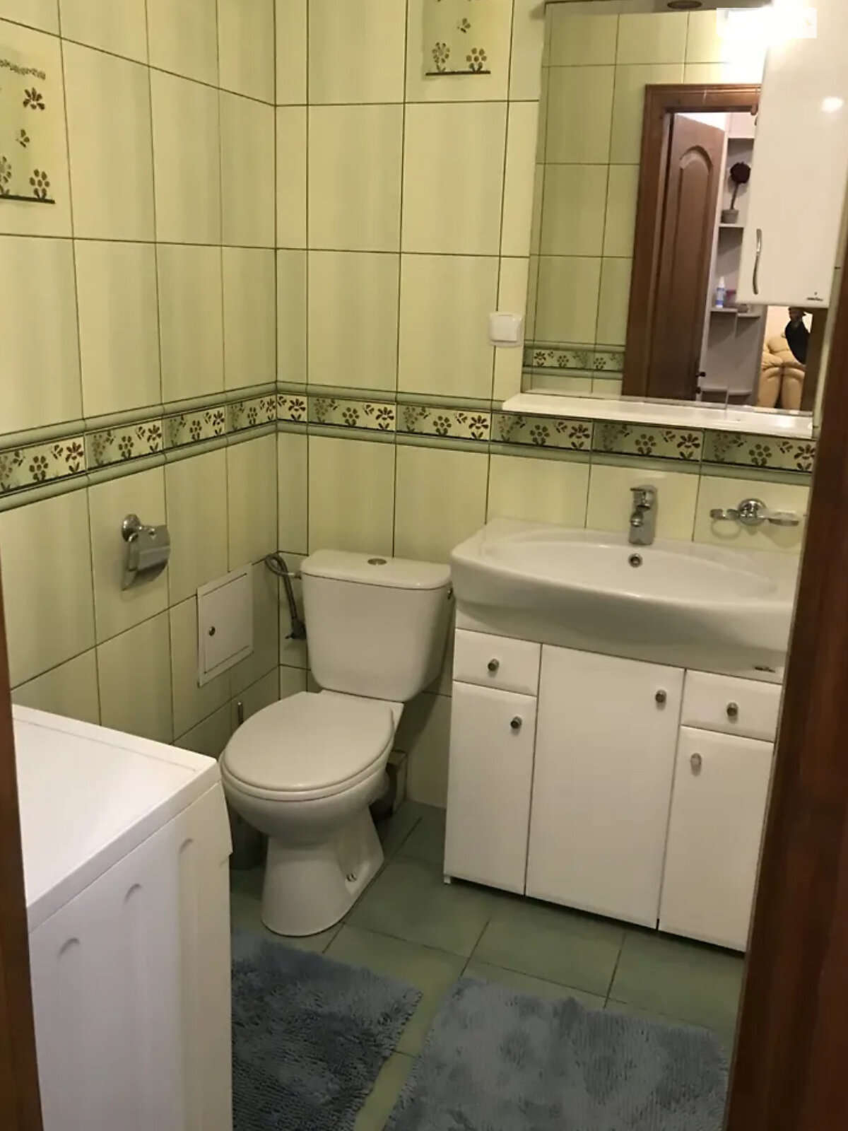 трехкомнатная квартира в Львове, район Голоско, на ул. Под Голоском 19 в аренду на долгий срок помесячно фото 1 трехкомнатная квартира в Львове, район Голоско, на ул. Под Голоском 19 в аренду на долгий срок помесячно фото 1