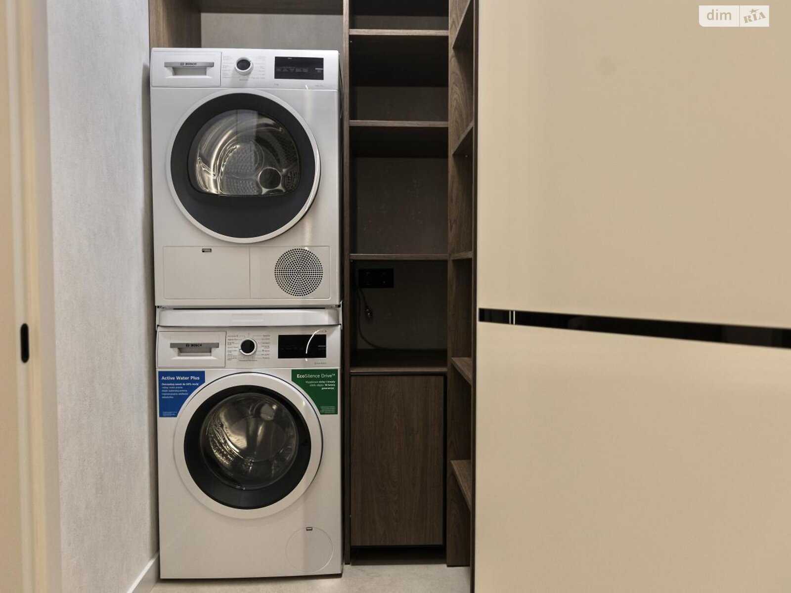 трехкомнатная квартира в Львове, район Голоско, на ул. Топольная 4 в аренду на долгий срок помесячно фото 1