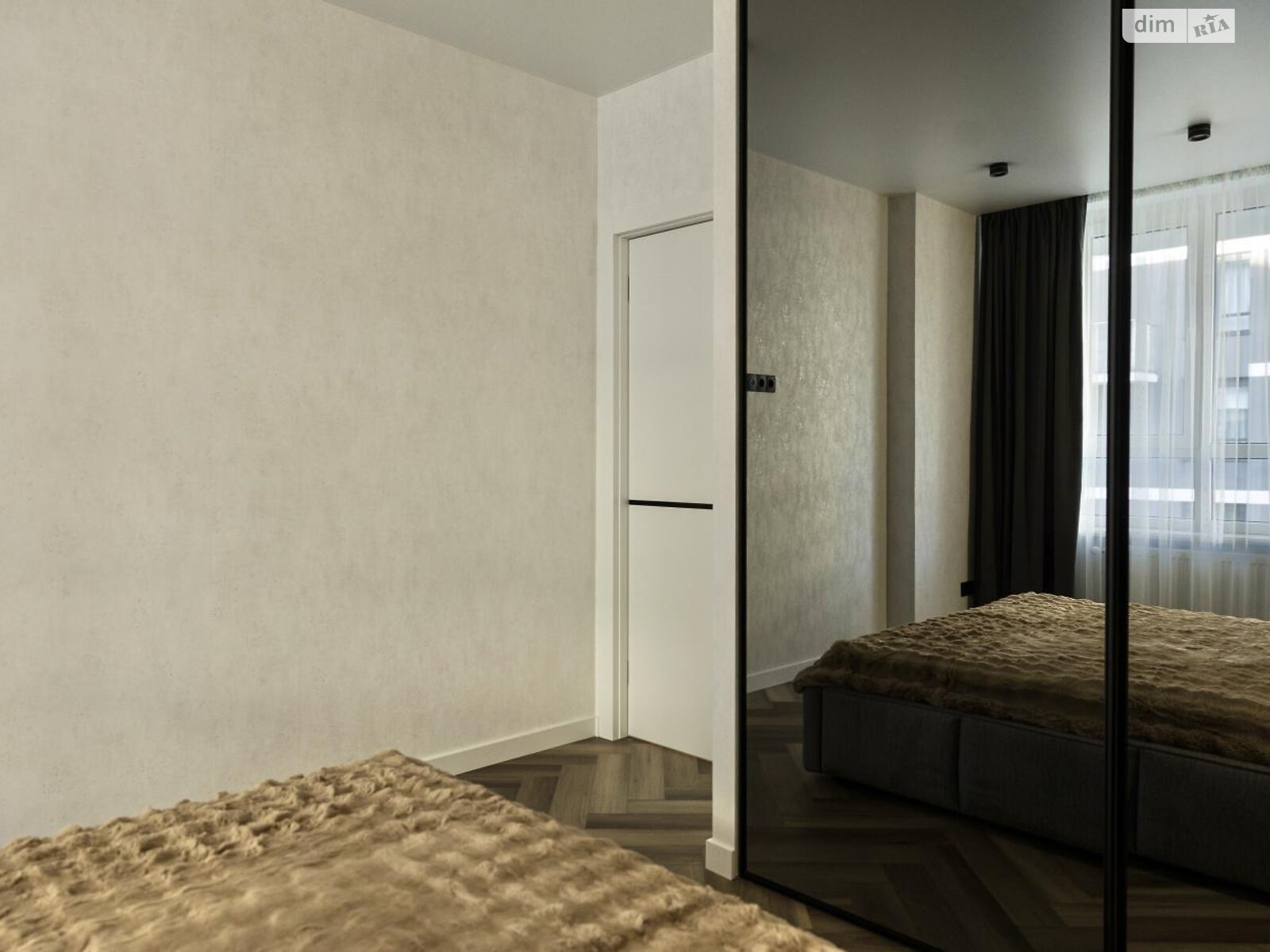 трехкомнатная квартира в Львове, район Голоско, на ул. Топольная 4 в аренду на долгий срок помесячно фото 1