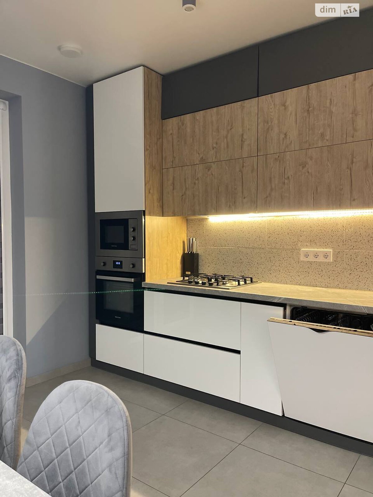 однокімнатна квартира в Львові, район Голоско, на вул. Замарстинівська в довготривалу оренду помісячно фото 1 однокімнатна квартира в Львові, район Голоско, на вул. Замарстинівська в довготривалу оренду помісячно фото 1