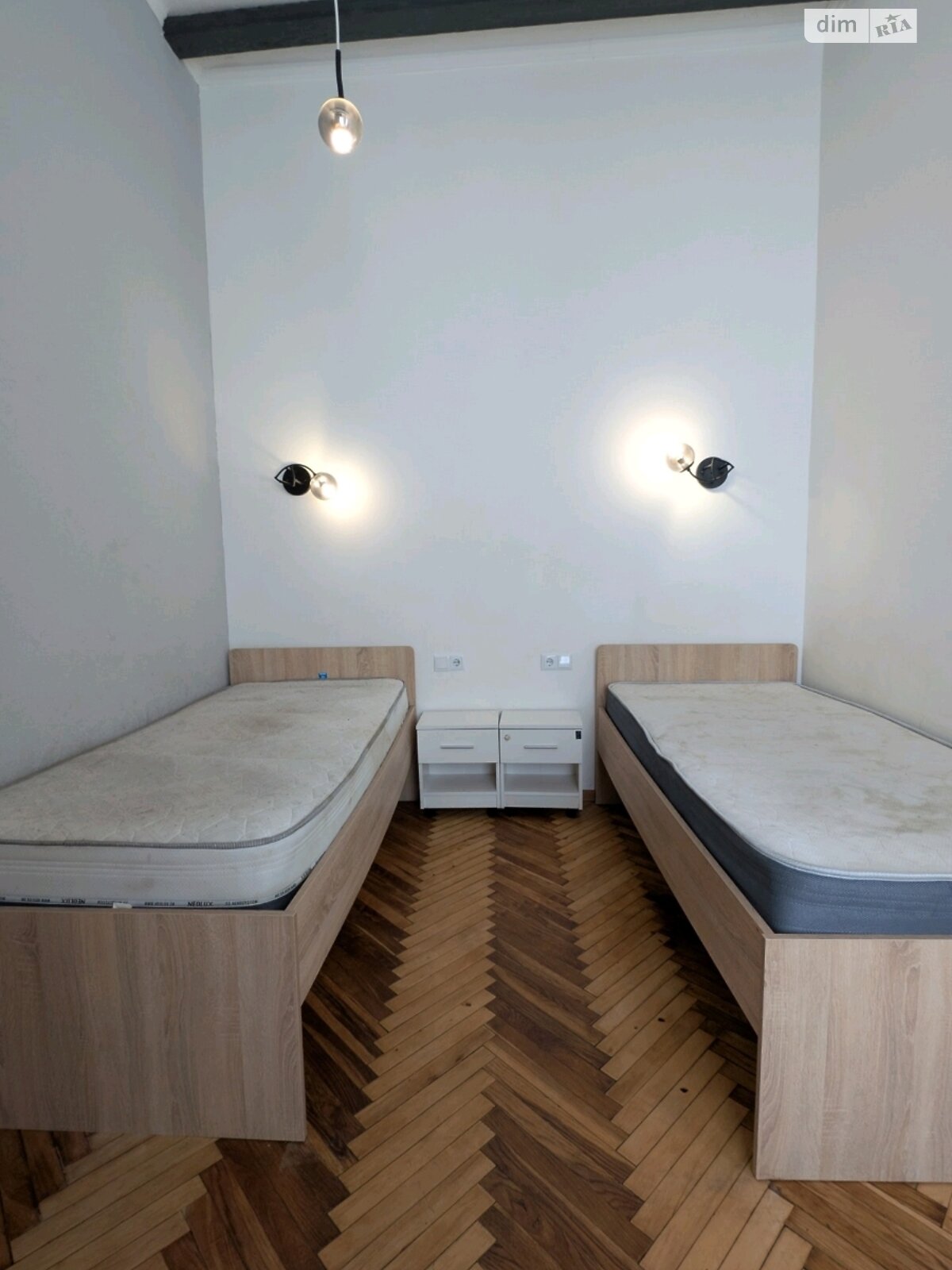 однокімнатна квартира в Львові, на вул. Хмельницького Богдана 73 в довготривалу оренду помісячно фото 1 однокімнатна квартира в Львові, на вул. Хмельницького Богдана 73 в довготривалу оренду помісячно фото 1
