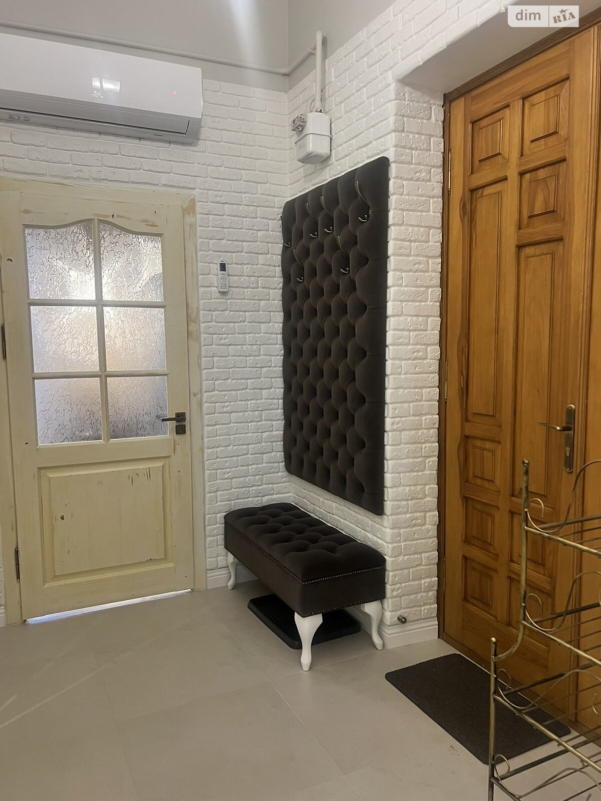 двокімнатна квартира в Львові, район Кайзервальд, на вул. Личаківська в довготривалу оренду помісячно фото 1 двокімнатна квартира в Львові, район Кайзервальд, на вул. Личаківська в довготривалу оренду помісячно фото 1