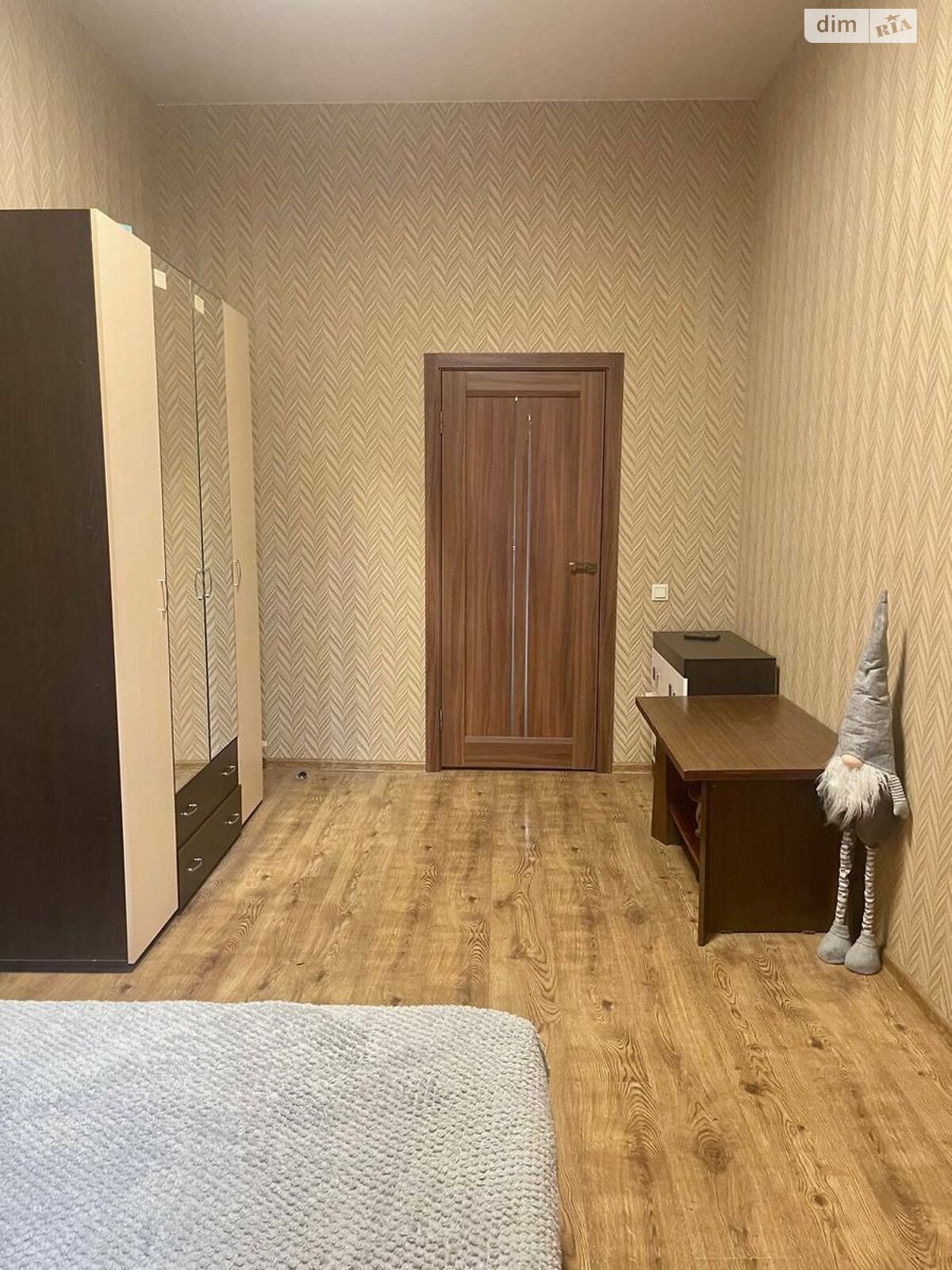 однокомнатная квартира в Львове, район Кайзервальд, на ул. Лычаковская 15 в аренду на долгий срок помесячно фото 1 однокомнатная квартира в Львове, район Кайзервальд, на ул. Лычаковская 15 в аренду на долгий срок помесячно фото 1