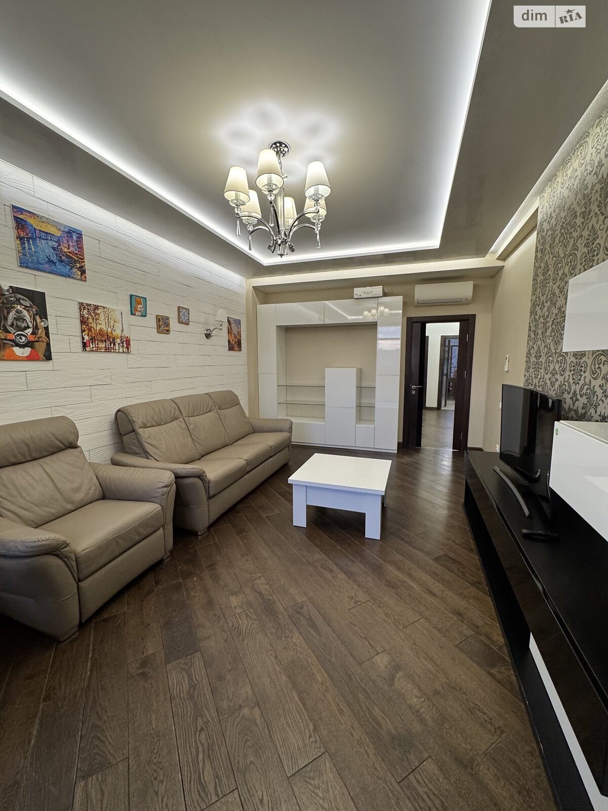 двухкомнатная квартира в Львове, район Кайзервальд, на ул. Лычаковская 33А в аренду на долгий срок помесячно фото 1