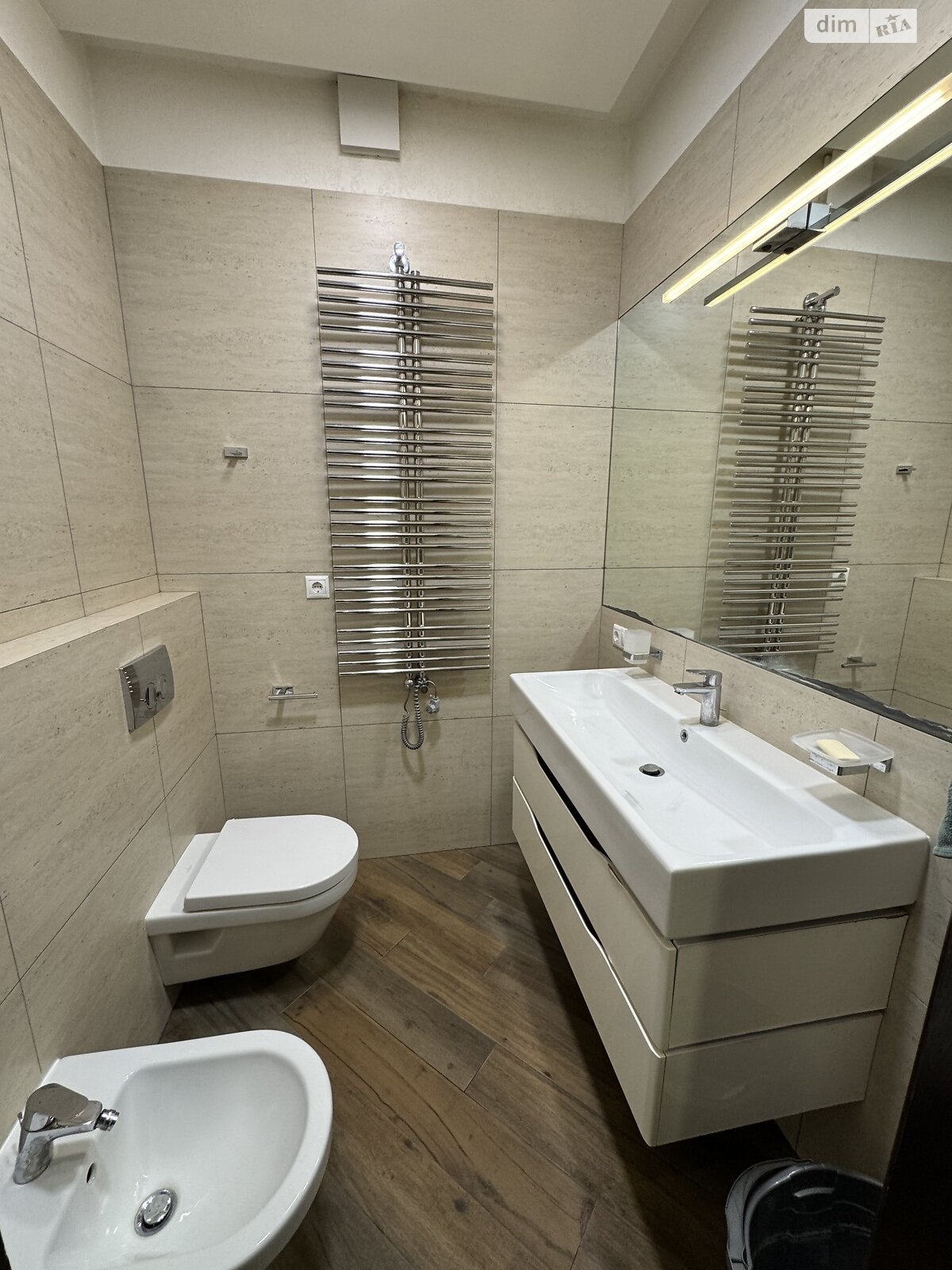 двухкомнатная квартира в Львове, район Кайзервальд, на ул. Лычаковская 33А в аренду на долгий срок помесячно фото 1