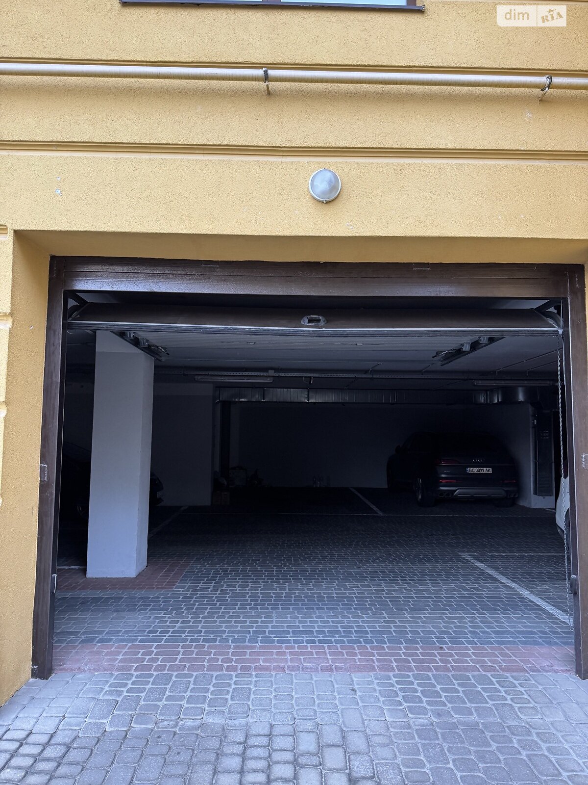 двухкомнатная квартира в Львове, район Кайзервальд, на ул. Лычаковская 33А в аренду на долгий срок помесячно фото 1