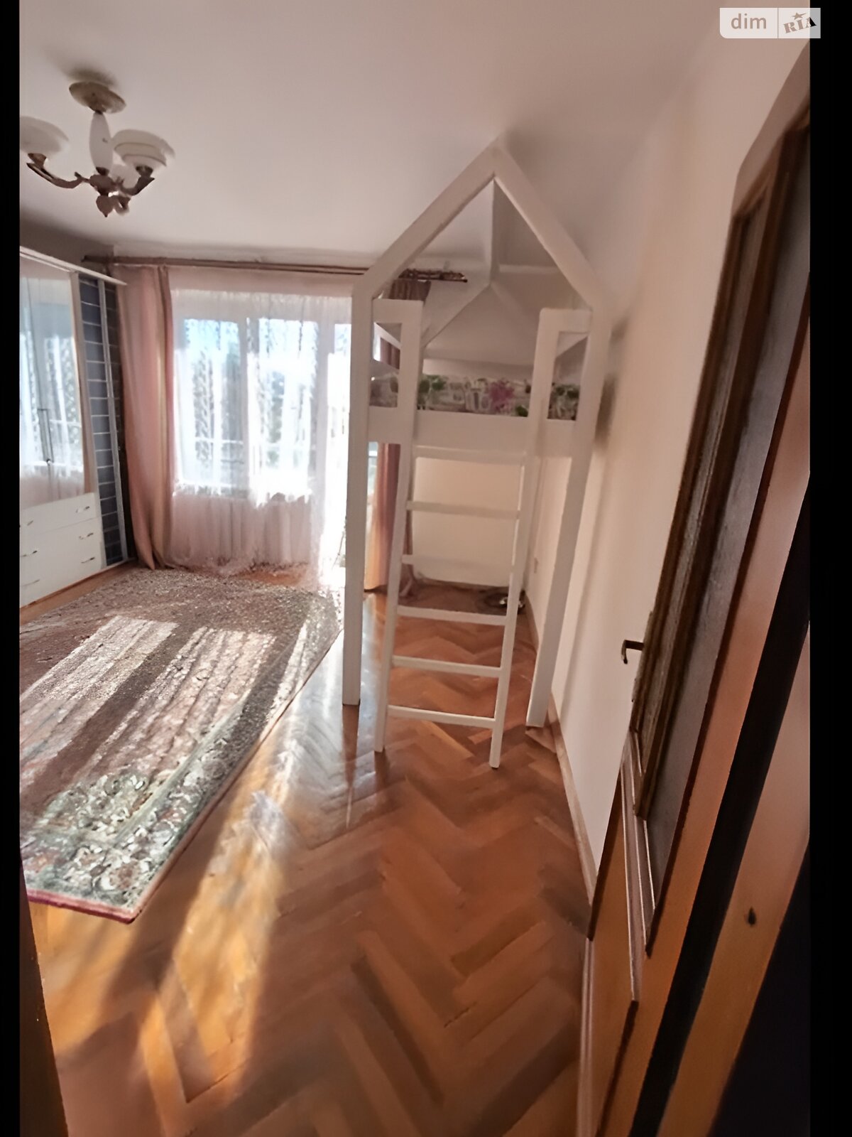 однокімнатна квартира в Львові, на вул. Китайська 12 в довготривалу оренду помісячно фото 1 однокімнатна квартира в Львові, на вул. Китайська 12 в довготривалу оренду помісячно фото 1
