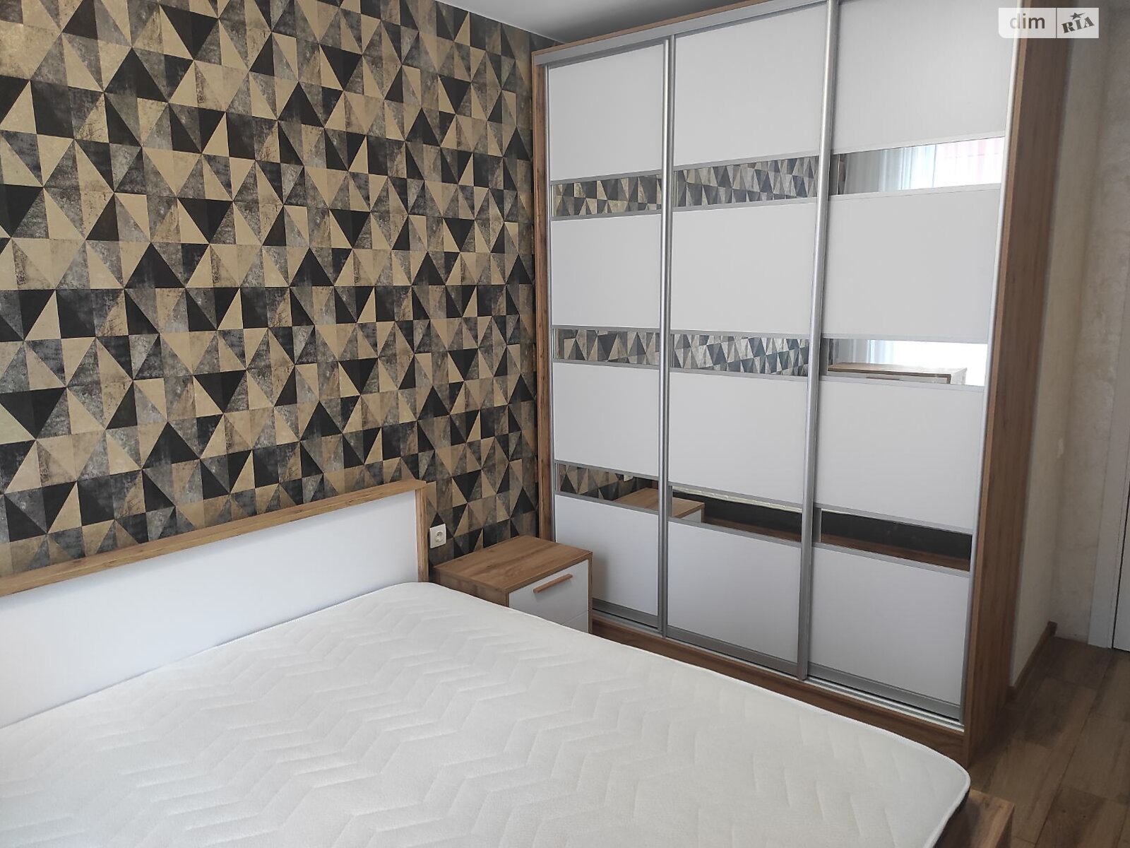 однокімнатна квартира в Львові, район Клепарів, на вул. Шевченка Тараса 60 корпус 7 в довготривалу оренду помісячно фото 1