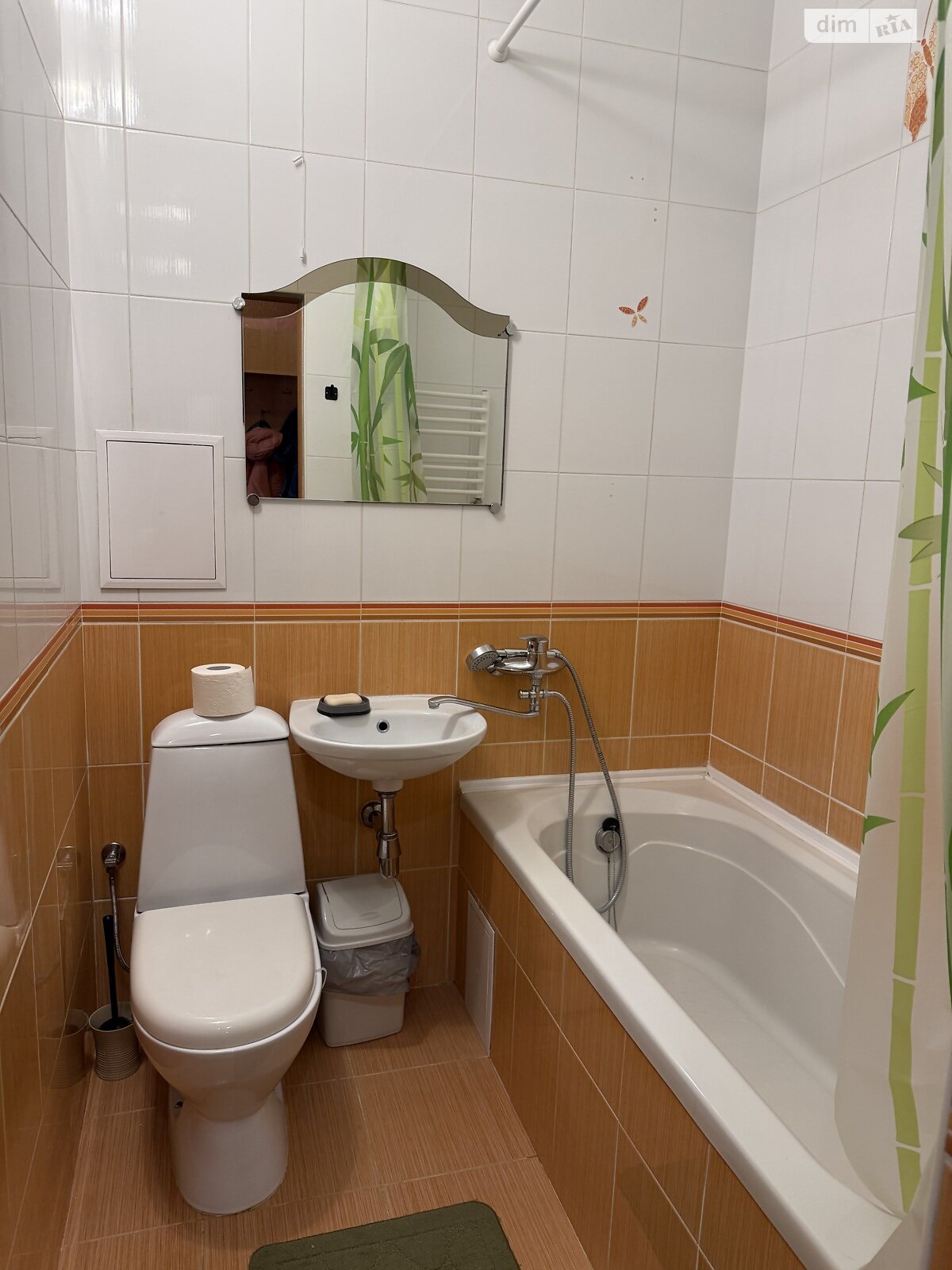 двухкомнатная квартира в Львове, район Клепаров, на ул. Шевченко Тараса в аренду на долгий срок помесячно фото 1