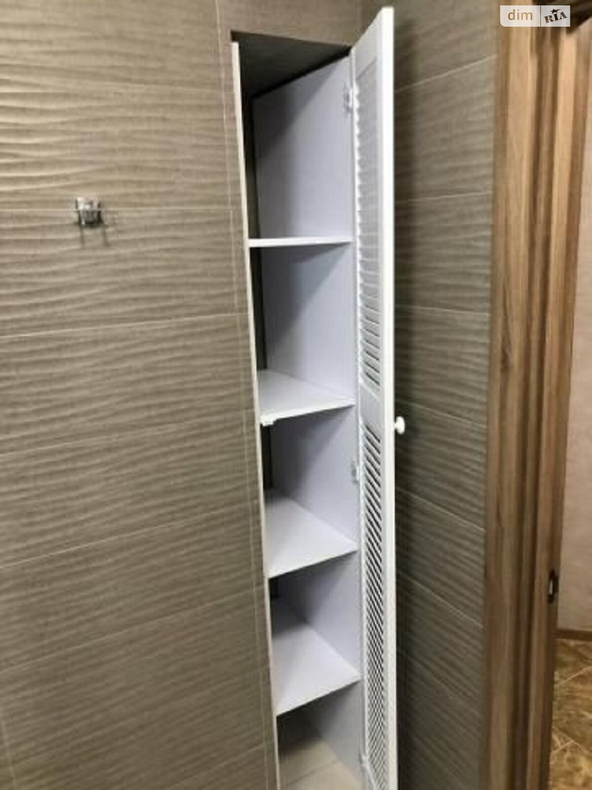 однокомнатная квартира в Львове, район Клепаров, на ул. Золотая в аренду на долгий срок помесячно фото 1 однокомнатная квартира в Львове, район Клепаров, на ул. Золотая в аренду на долгий срок помесячно фото 1