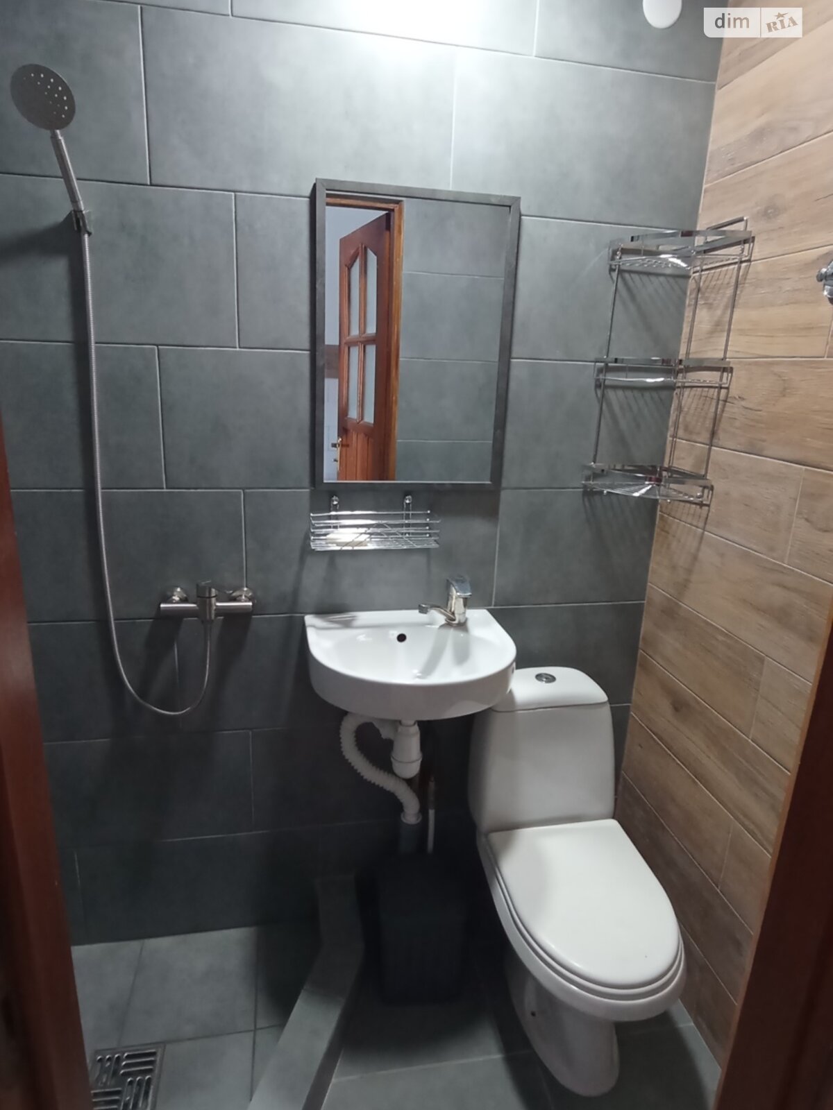 однокімнатна квартира в Львові, район Кривчиці, на вул. Кошова 7 в довготривалу оренду помісячно фото 1 однокімнатна квартира в Львові, район Кривчиці, на вул. Кошова 7 в довготривалу оренду помісячно фото 1