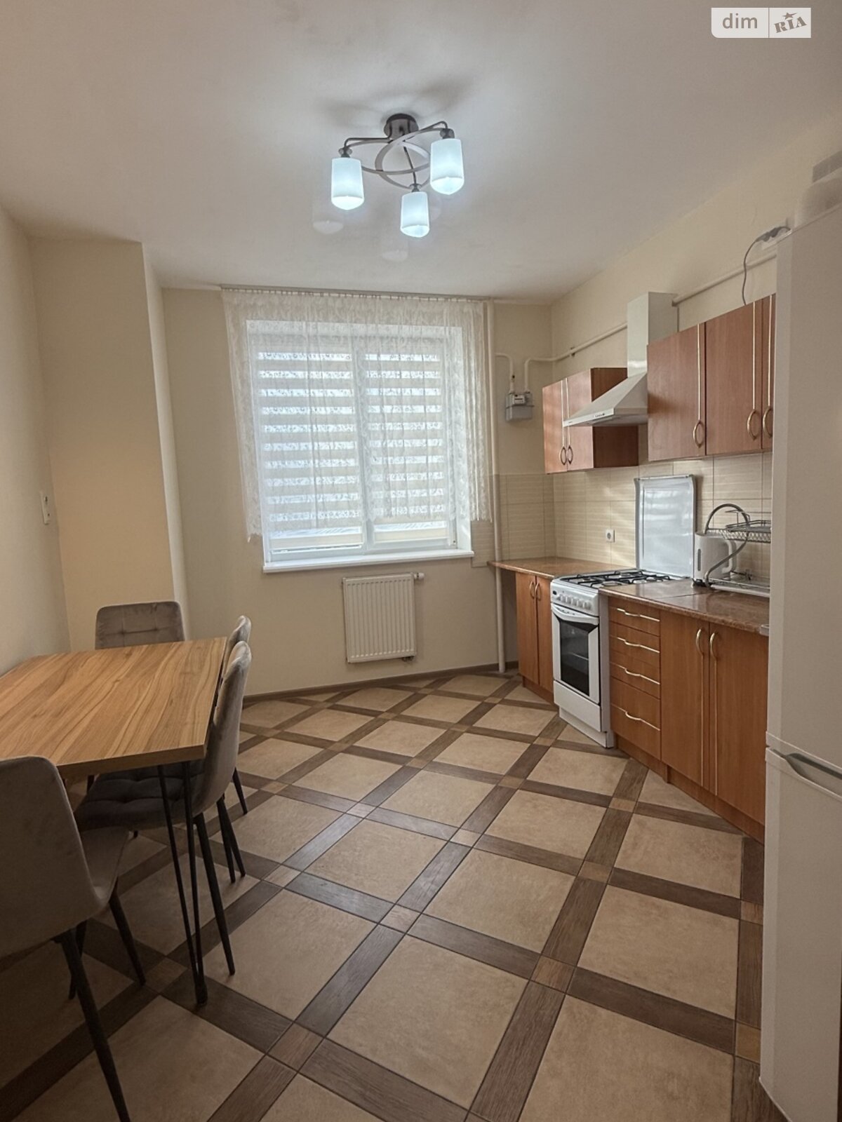 двухкомнатная квартира в Львове, район Кульпарков, на ул. Леонида Перфецкого в аренду на долгий срок помесячно фото 1 двухкомнатная квартира в Львове, район Кульпарков, на ул. Леонида Перфецкого в аренду на долгий срок помесячно фото 1