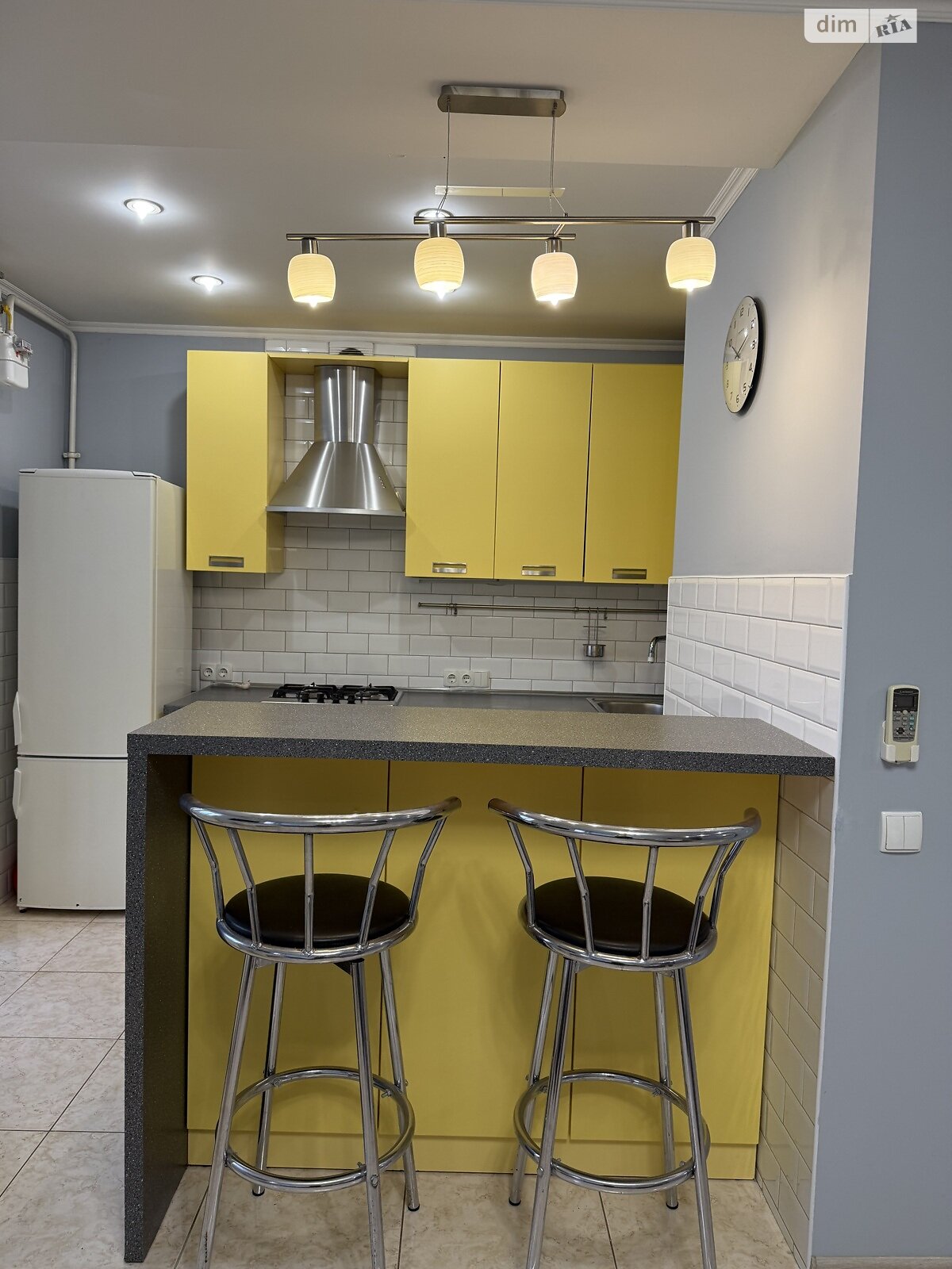 двухкомнатная квартира в Львове, район Кульпарков, на ул. Леонида Перфецкого в аренду на долгий срок помесячно фото 1 двухкомнатная квартира в Львове, район Кульпарков, на ул. Леонида Перфецкого в аренду на долгий срок помесячно фото 1