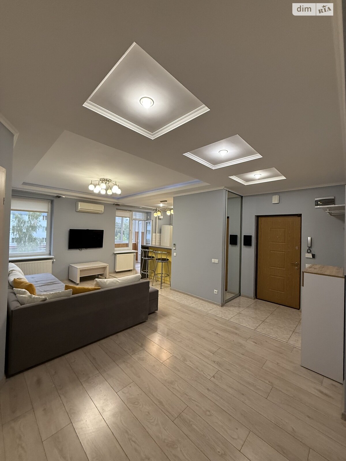 двухкомнатная квартира в Львове, район Кульпарков, на ул. Леонида Перфецкого в аренду на долгий срок помесячно фото 1 двухкомнатная квартира в Львове, район Кульпарков, на ул. Леонида Перфецкого в аренду на долгий срок помесячно фото 1