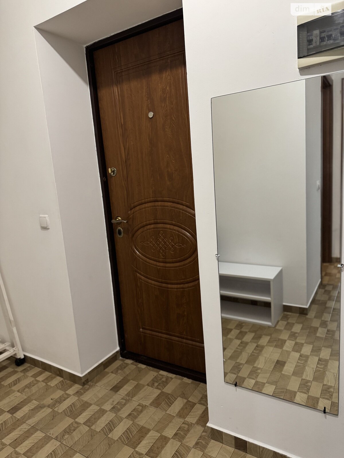 однокімнатна квартира в Львові, на вул. Лісна 2Б в довготривалу оренду помісячно фото 1 однокімнатна квартира в Львові, на вул. Лісна 2Б в довготривалу оренду помісячно фото 1