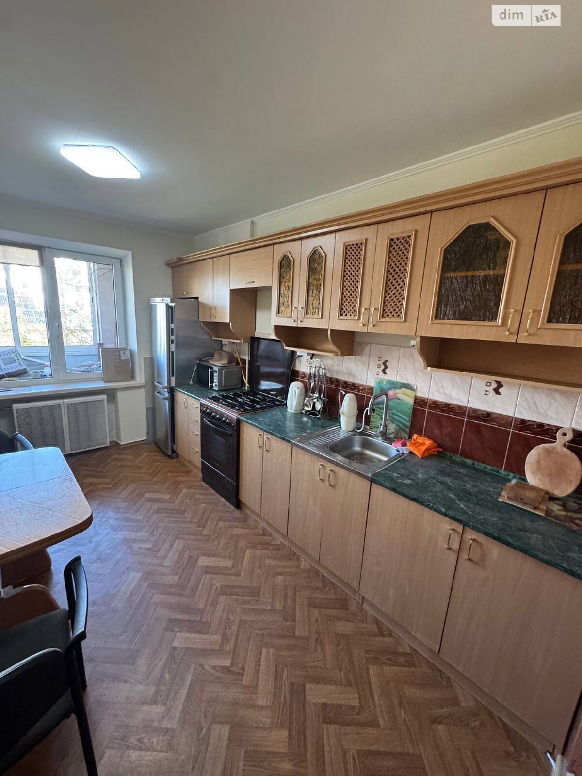 трехкомнатная квартира в Львове, район Левандовка, на ул. Сирко Ивана 2 в аренду на долгий срок помесячно фото 1 трехкомнатная квартира в Львове, район Левандовка, на ул. Сирко Ивана 2 в аренду на долгий срок помесячно фото 1